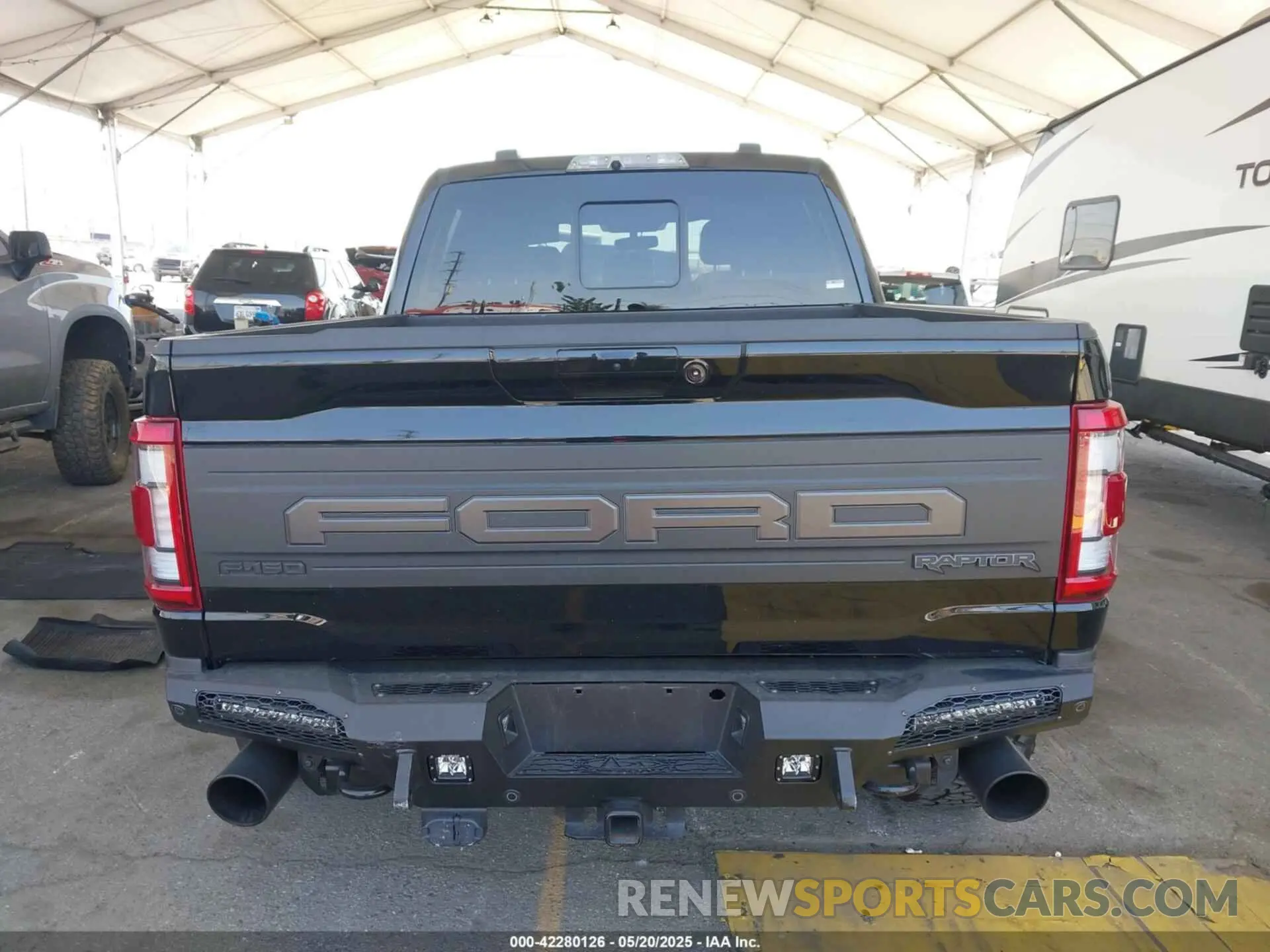 17 Photograph of a damaged car 1FTFW1RG6PFA88090 FORD F-150 2023