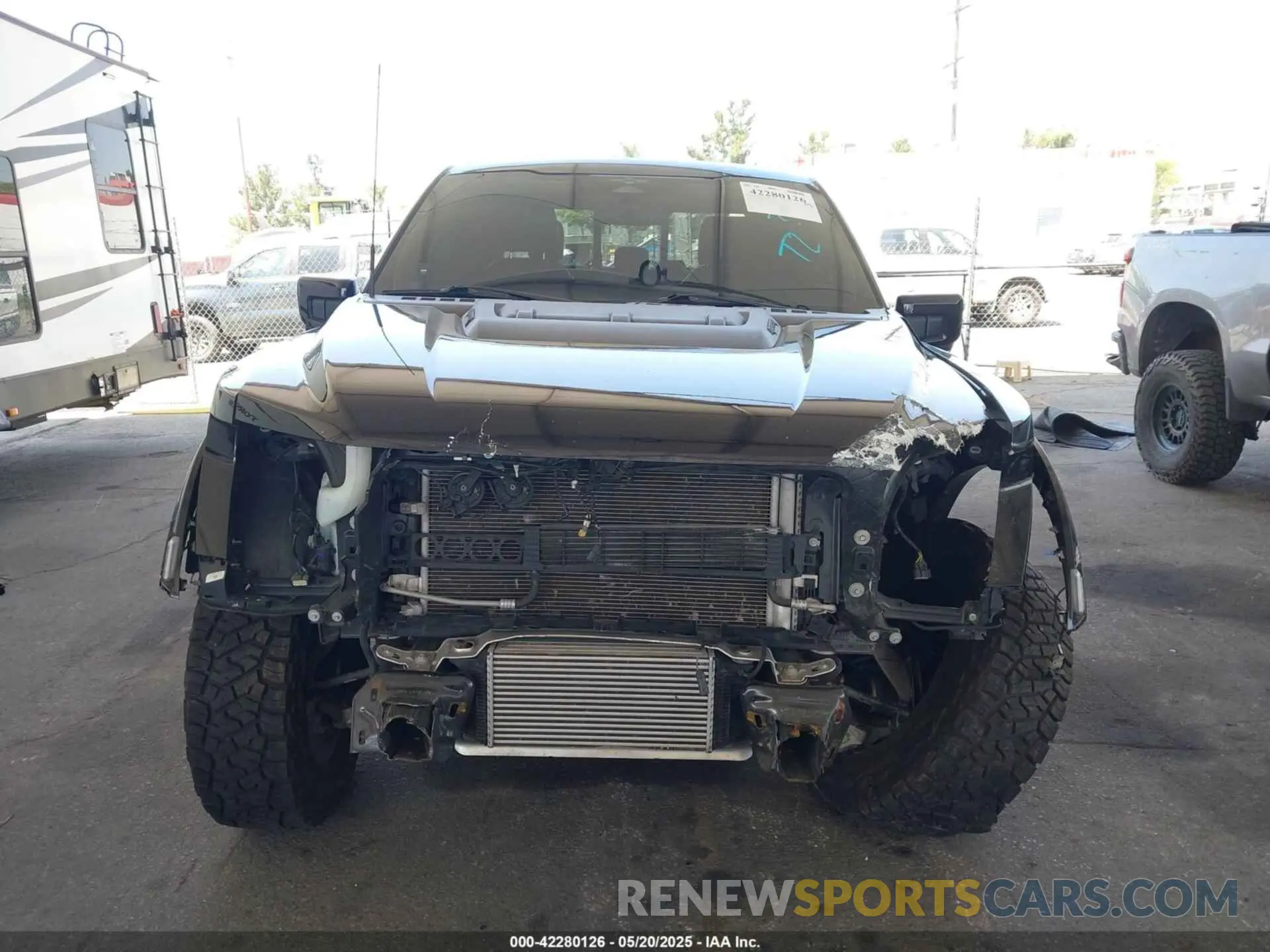 6 Photograph of a damaged car 1FTFW1RG6PFA88090 FORD F-150 2023