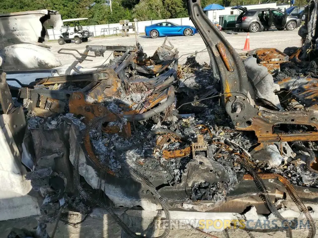 10 Photograph of a damaged car 1FTFX1E54PKF42460 FORD F-150 2023