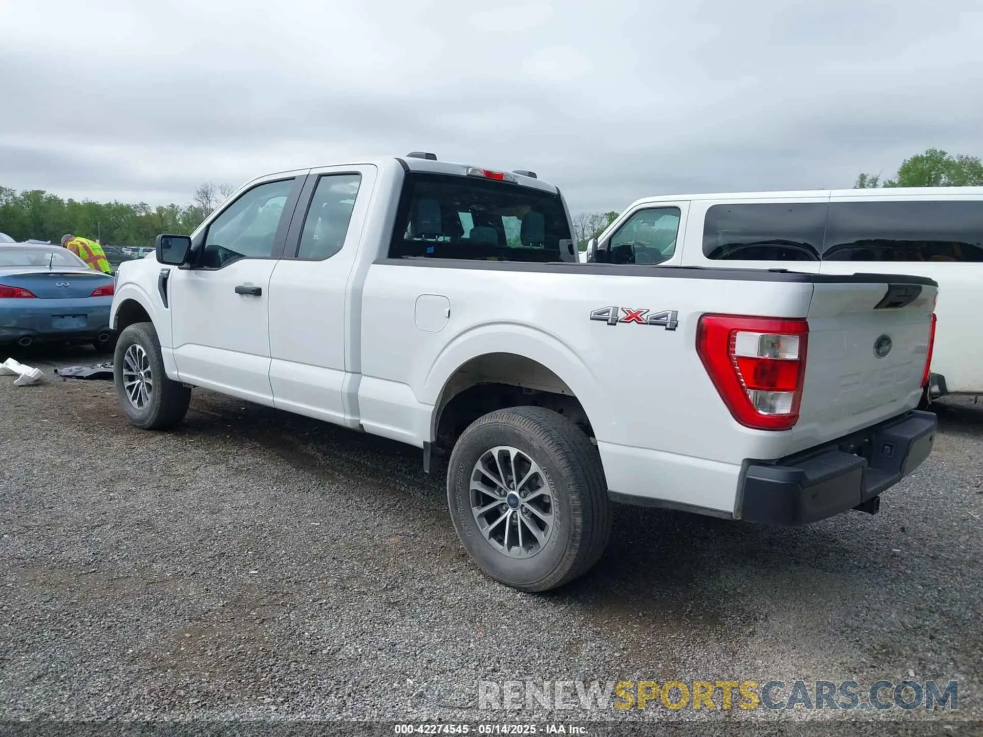 3 Photograph of a damaged car 1FTFX1E55PKG19157 FORD F-150 2023