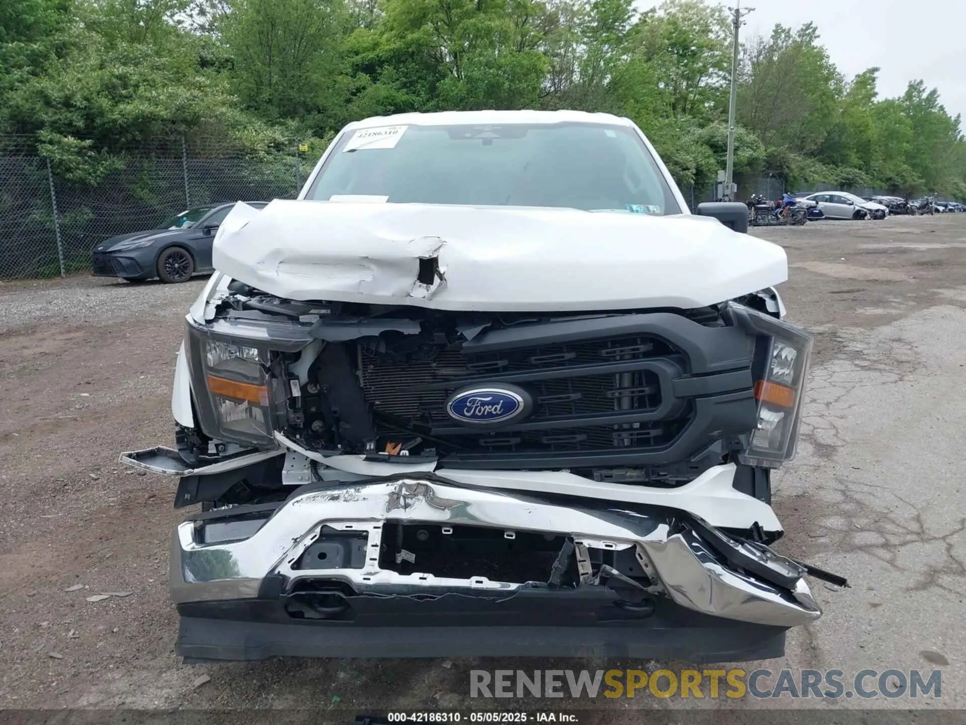 13 Photograph of a damaged car 1FTFX1E58PKE63521 FORD F-150 2023