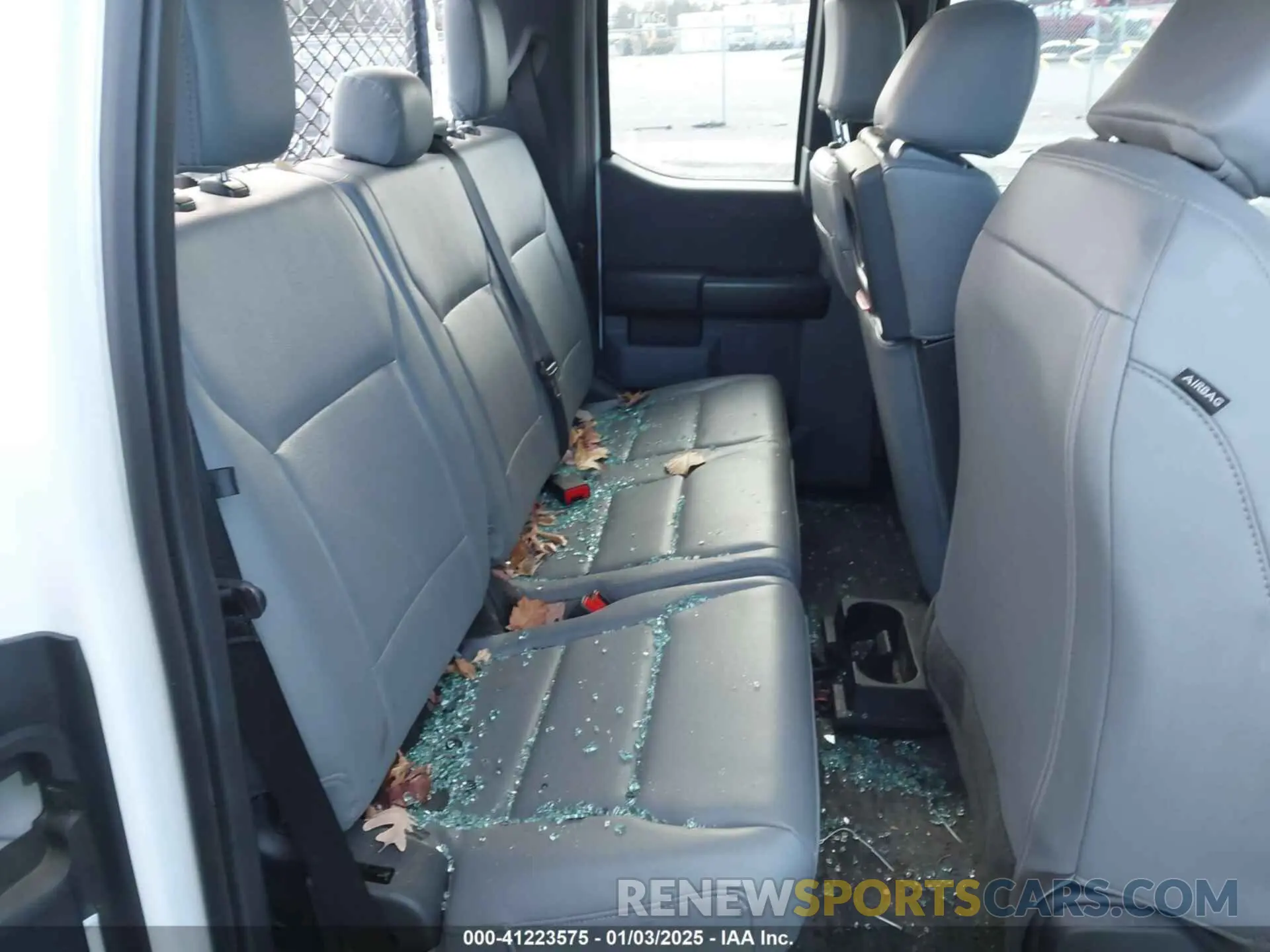 8 Photograph of a damaged car 1FTFX1E59PKF16291 FORD F-150 2023