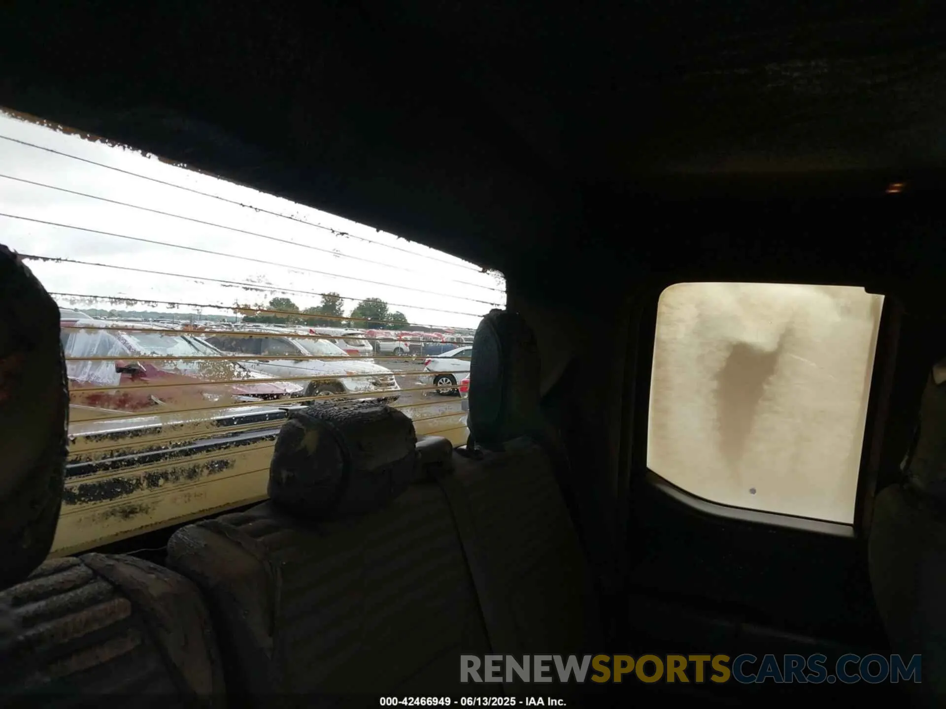 16 Photograph of a damaged car 1FTFX1E5XPKF69713 FORD F-150 2023
