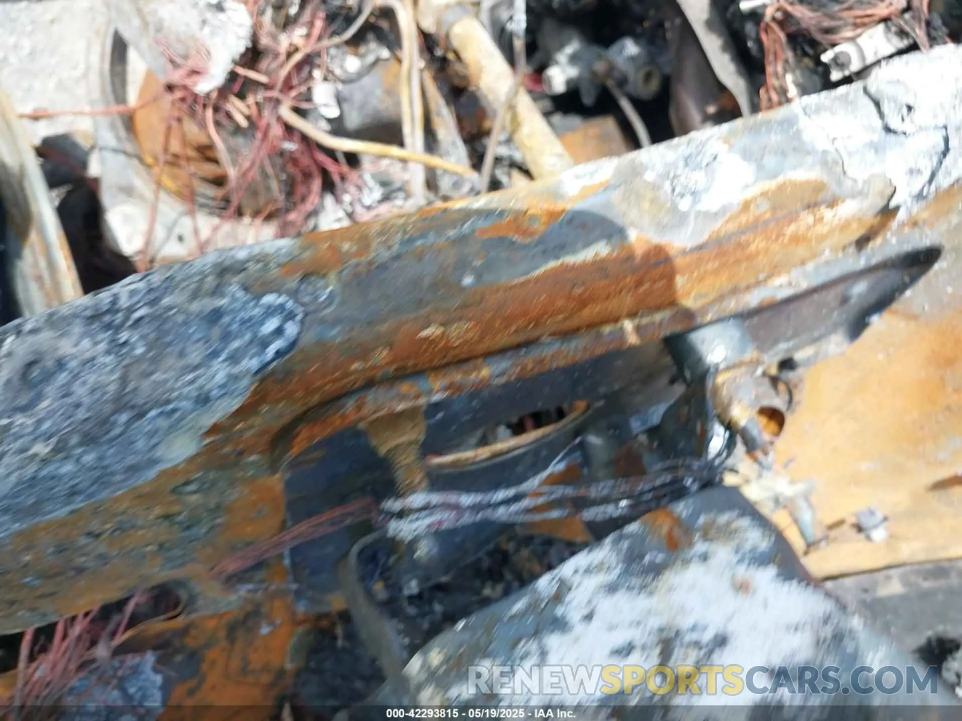 9 Photograph of a damaged car 1FTFX1E81PKE17975 FORD F-150 2023
