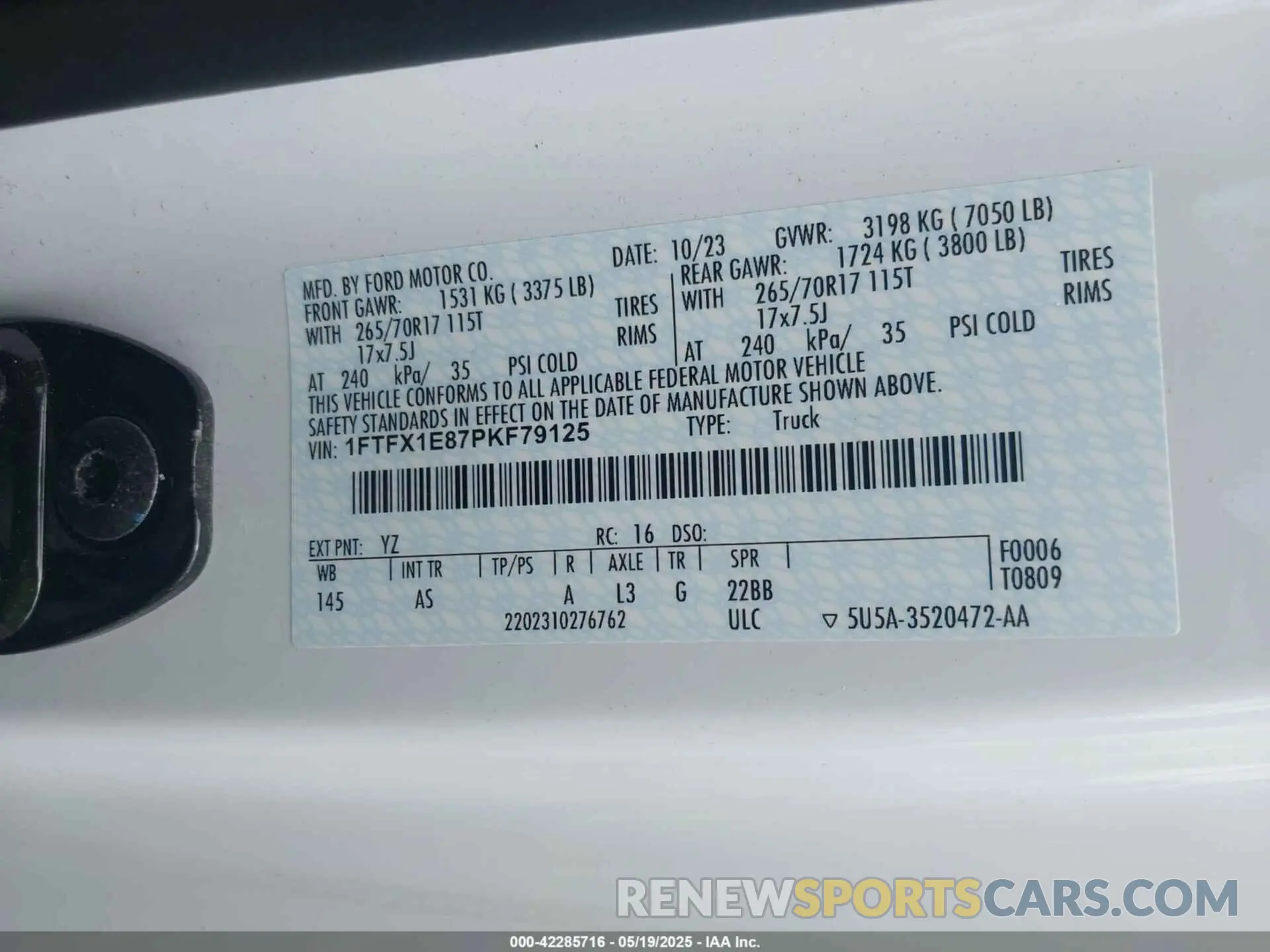 9 Photograph of a damaged car 1FTFX1E87PKF79125 FORD F-150 2023