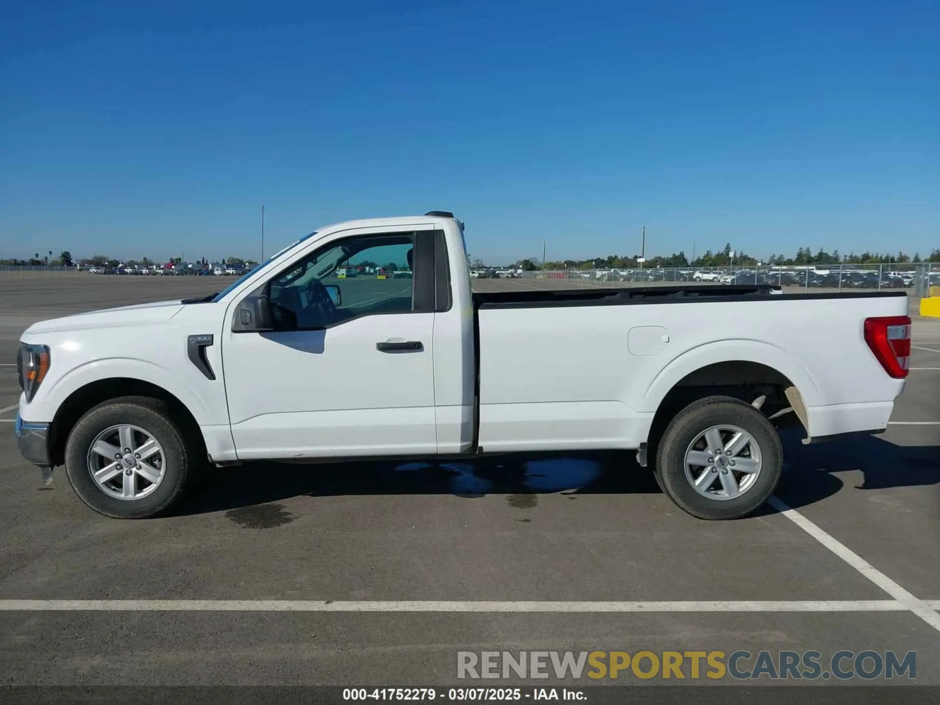 15 Photograph of a damaged car 1FTMF1C51PKD58283 FORD F-150 2023