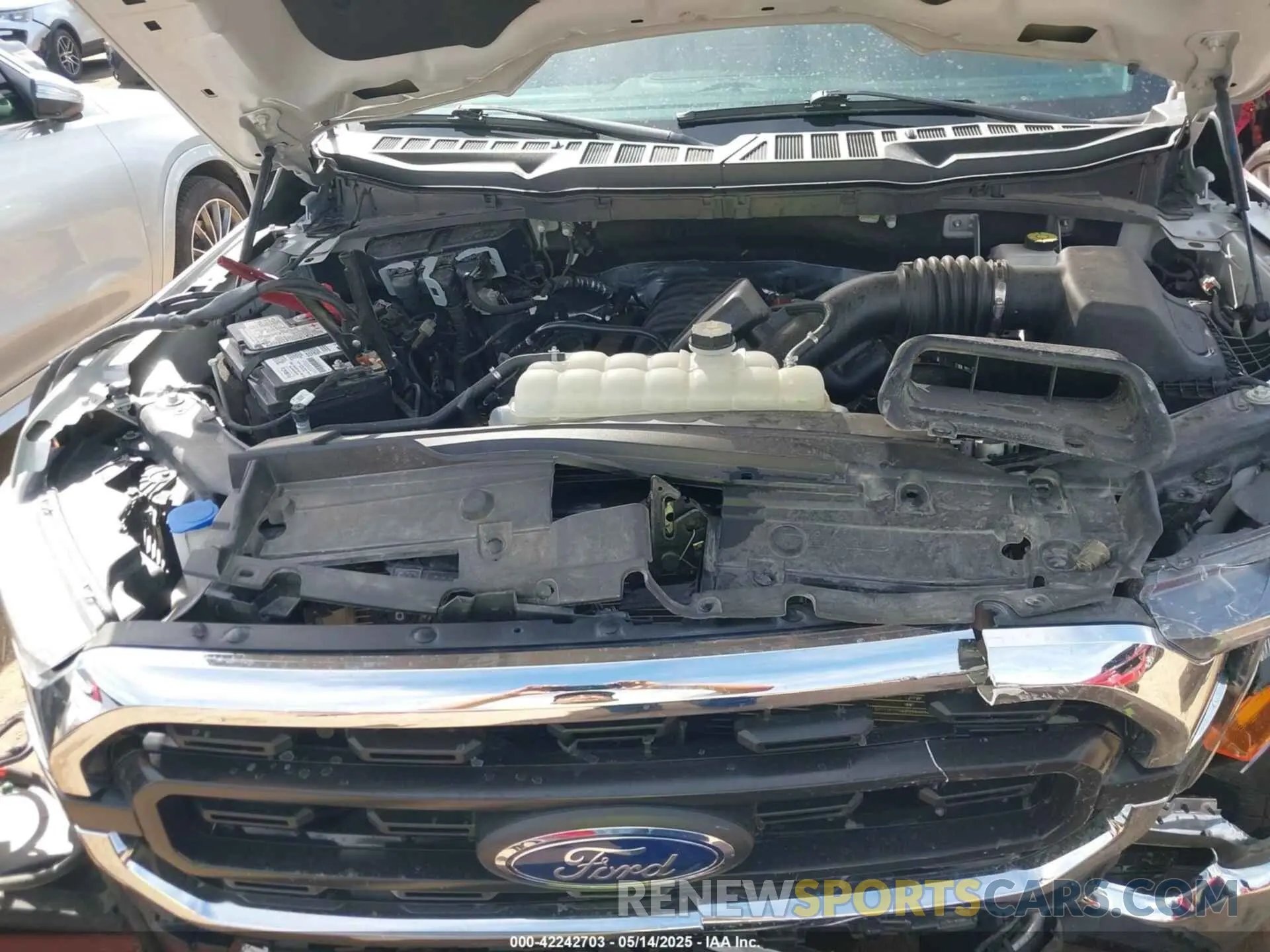 10 Photograph of a damaged car 1FTMF1C53PKF34184 FORD F-150 2023