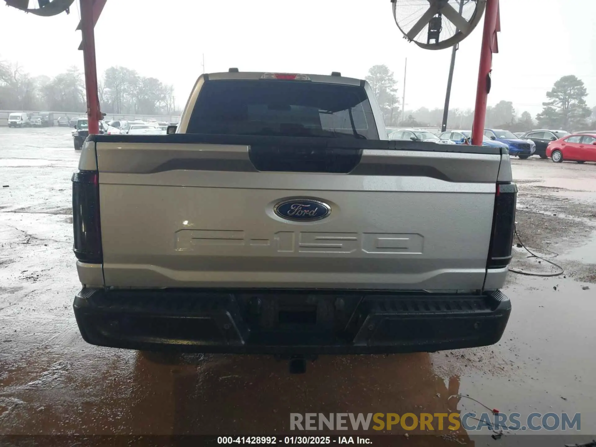 17 Photograph of a damaged car 1FTMF1C5XPKG17501 FORD F-150 2023