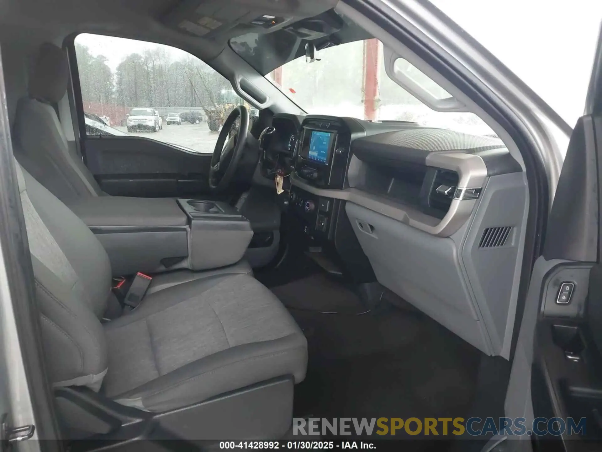 5 Photograph of a damaged car 1FTMF1C5XPKG17501 FORD F-150 2023