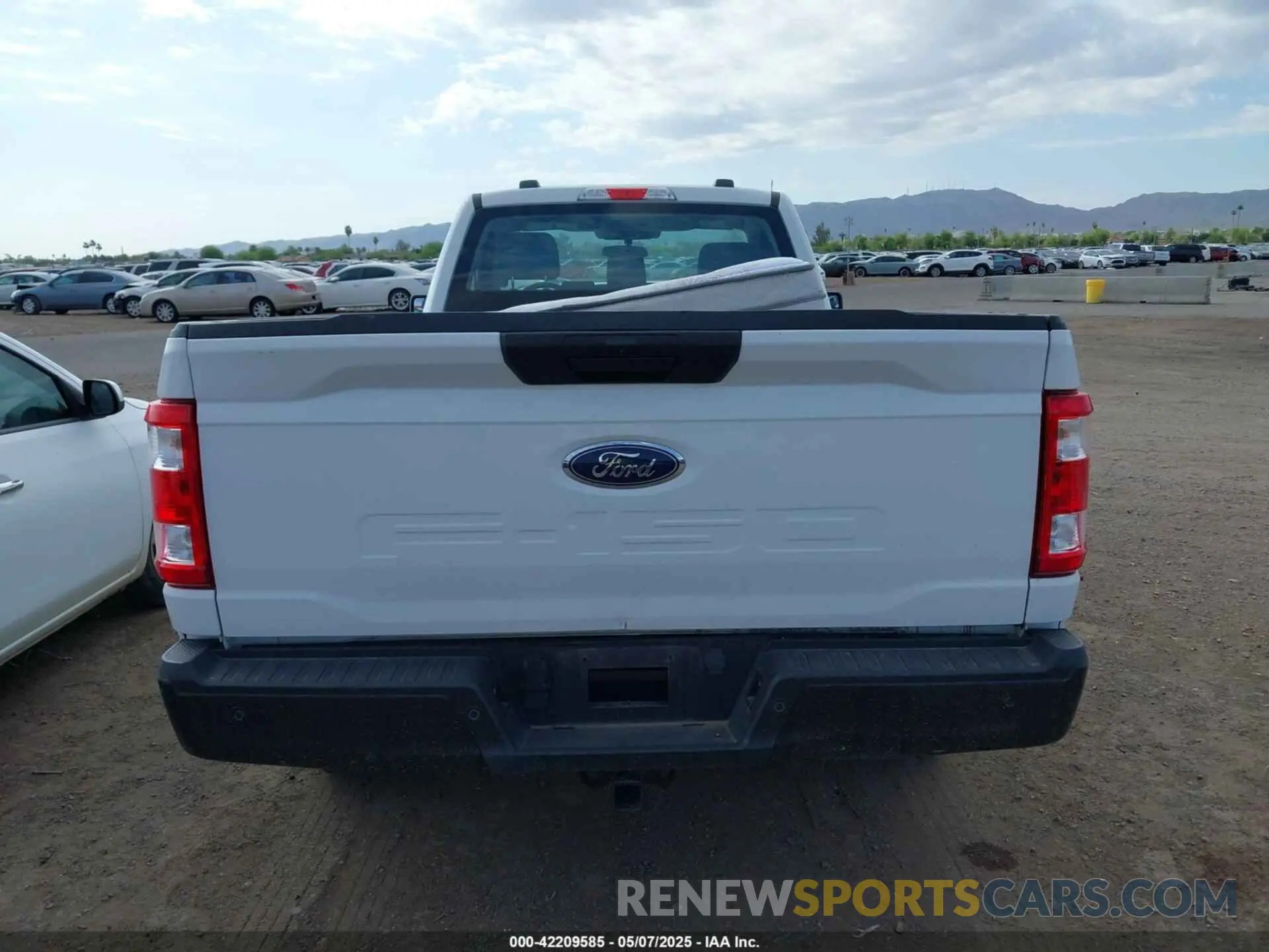 16 Photograph of a damaged car 1FTMF1CB7PKE95976 FORD F-150 2023