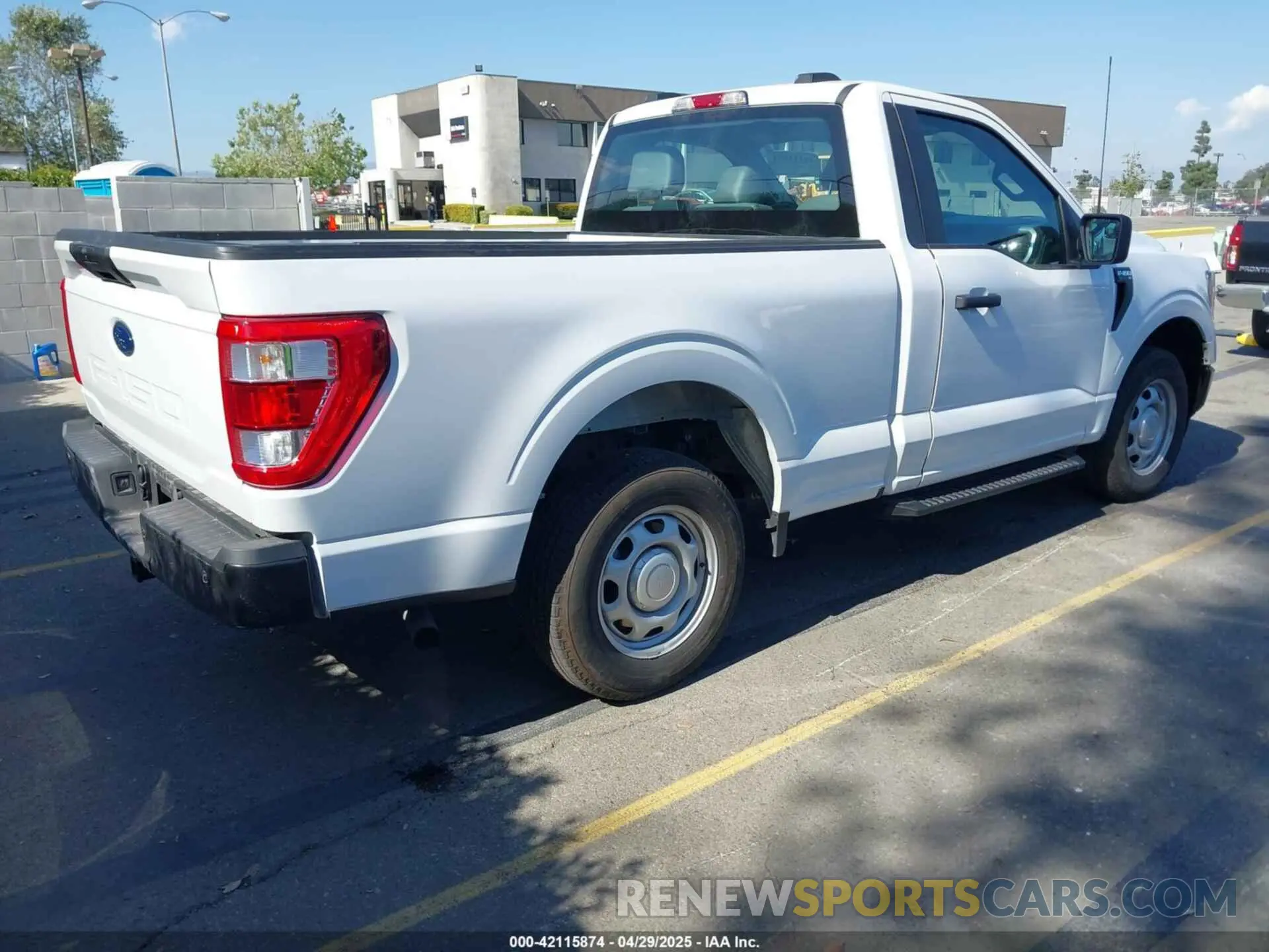 4 Photograph of a damaged car 1FTMF1CBXPKE40924 FORD F-150 2023