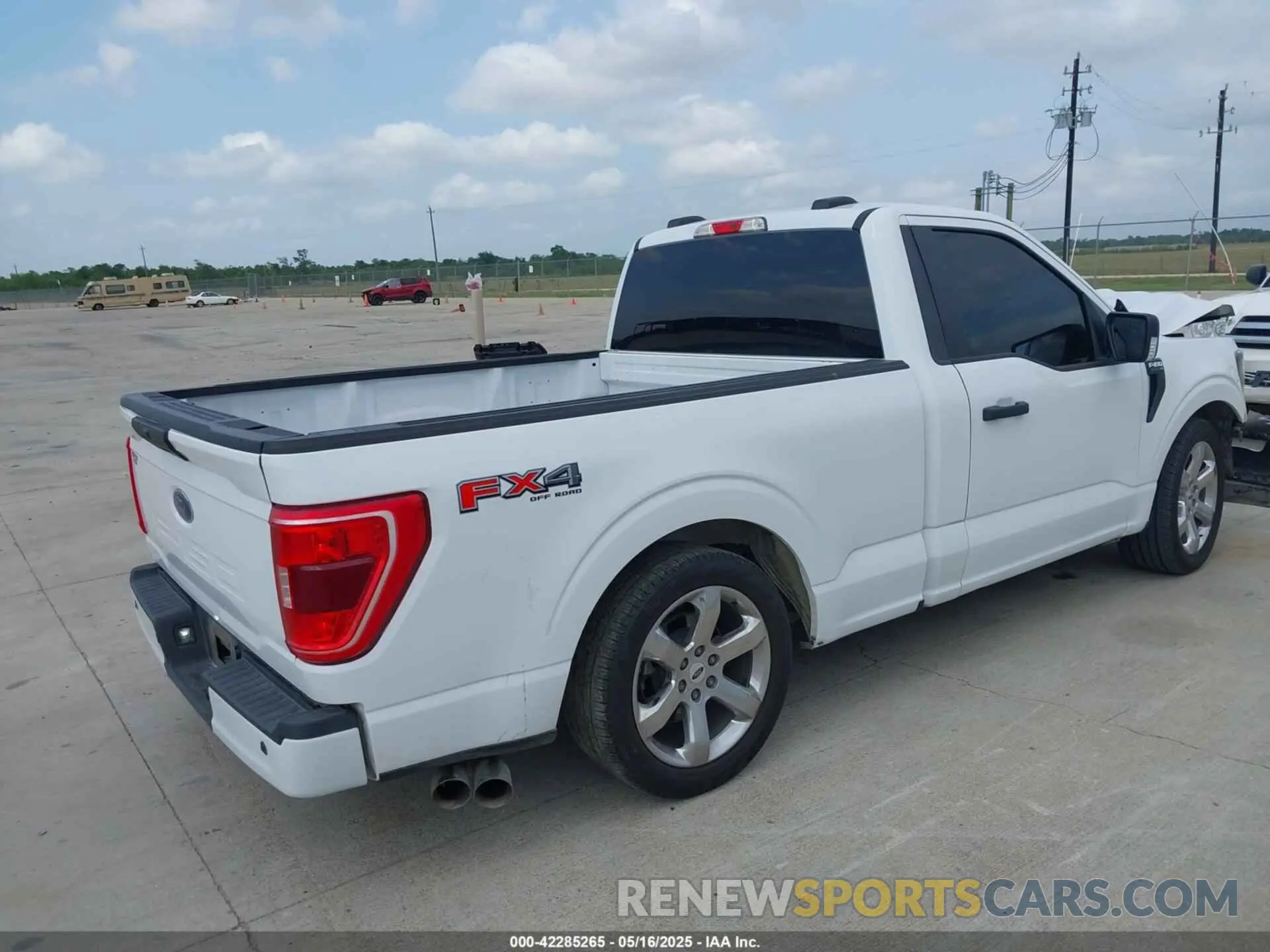 4 Photograph of a damaged car 1FTMF1E59PKE06061 FORD F-150 2023