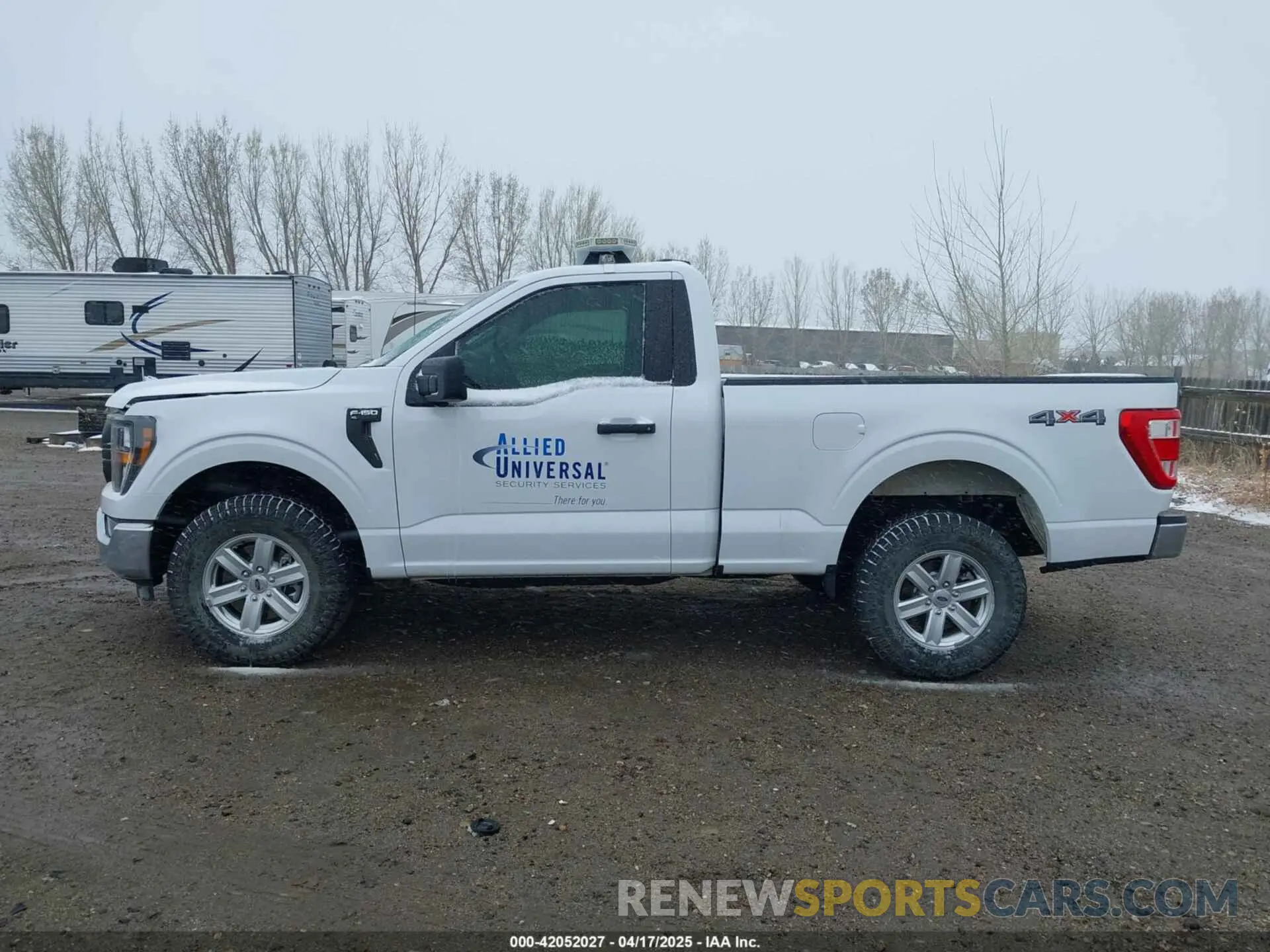 15 Photograph of a damaged car 1FTMF1EP6PKE87165 FORD F-150 2023
