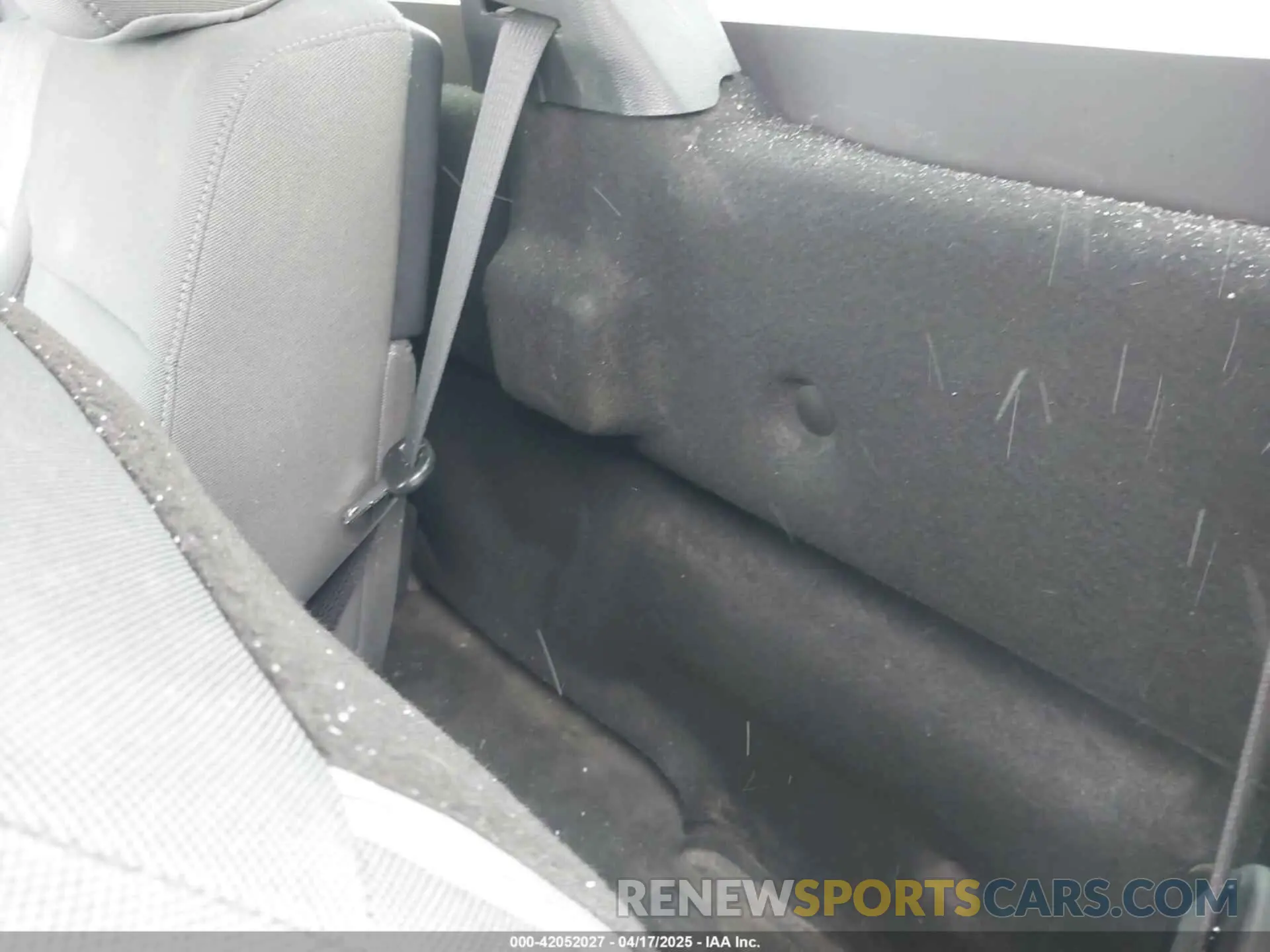 20 Photograph of a damaged car 1FTMF1EP6PKE87165 FORD F-150 2023