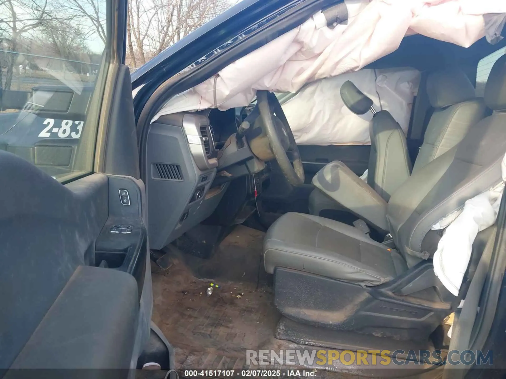 5 Photograph of a damaged car 1FTNF1C85PKD68717 FORD F-150 2023