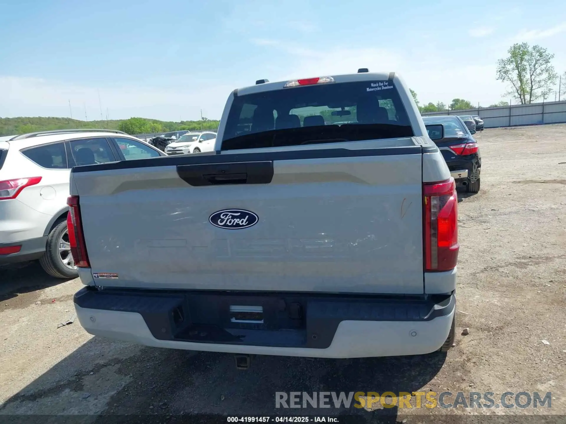 17 Photograph of a damaged car 1FTEW2KP1RKE73028 FORD F-150 2024