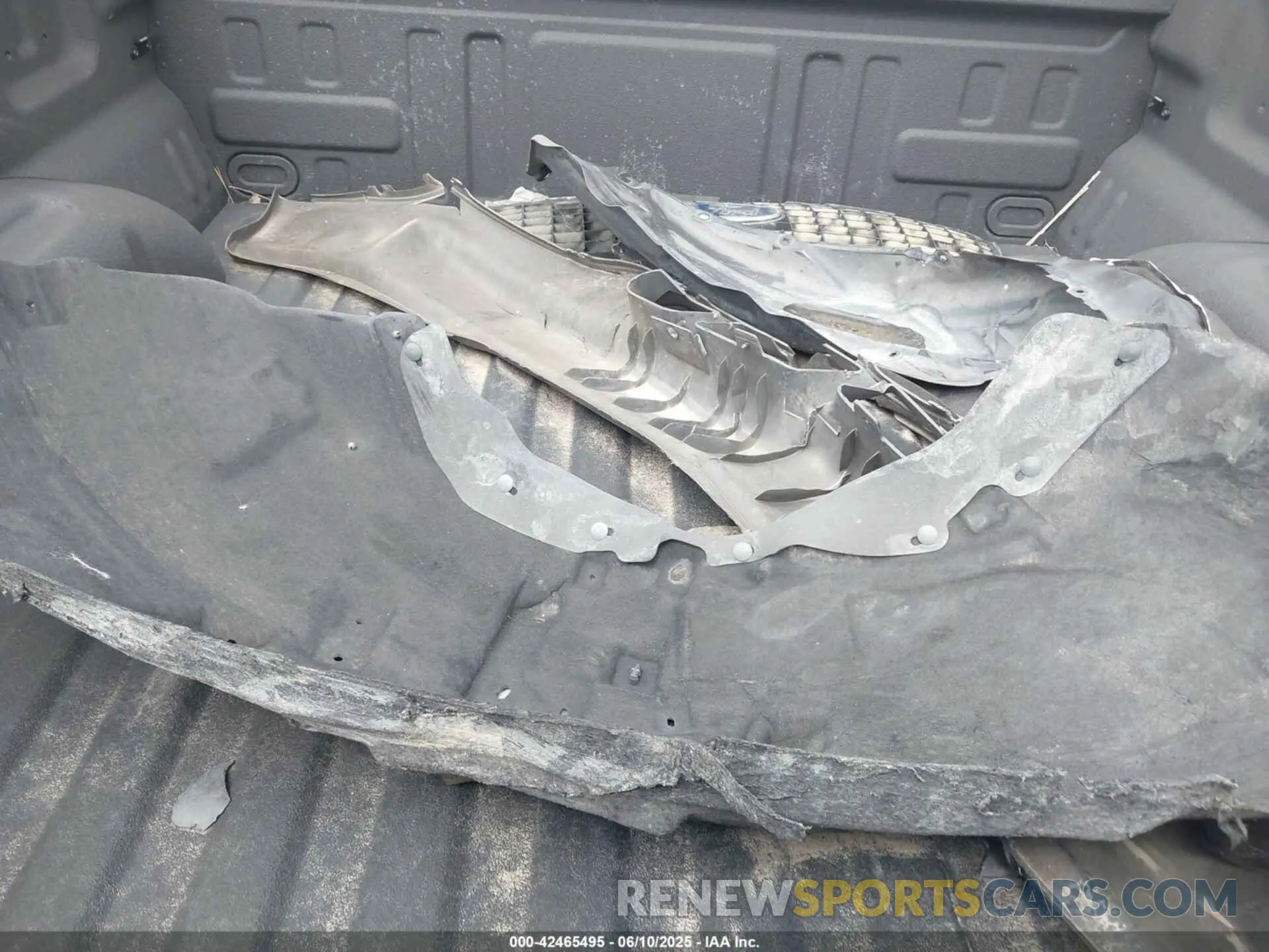 12 Photograph of a damaged car 1FTEW2KP2RKD60883 FORD F-150 2024