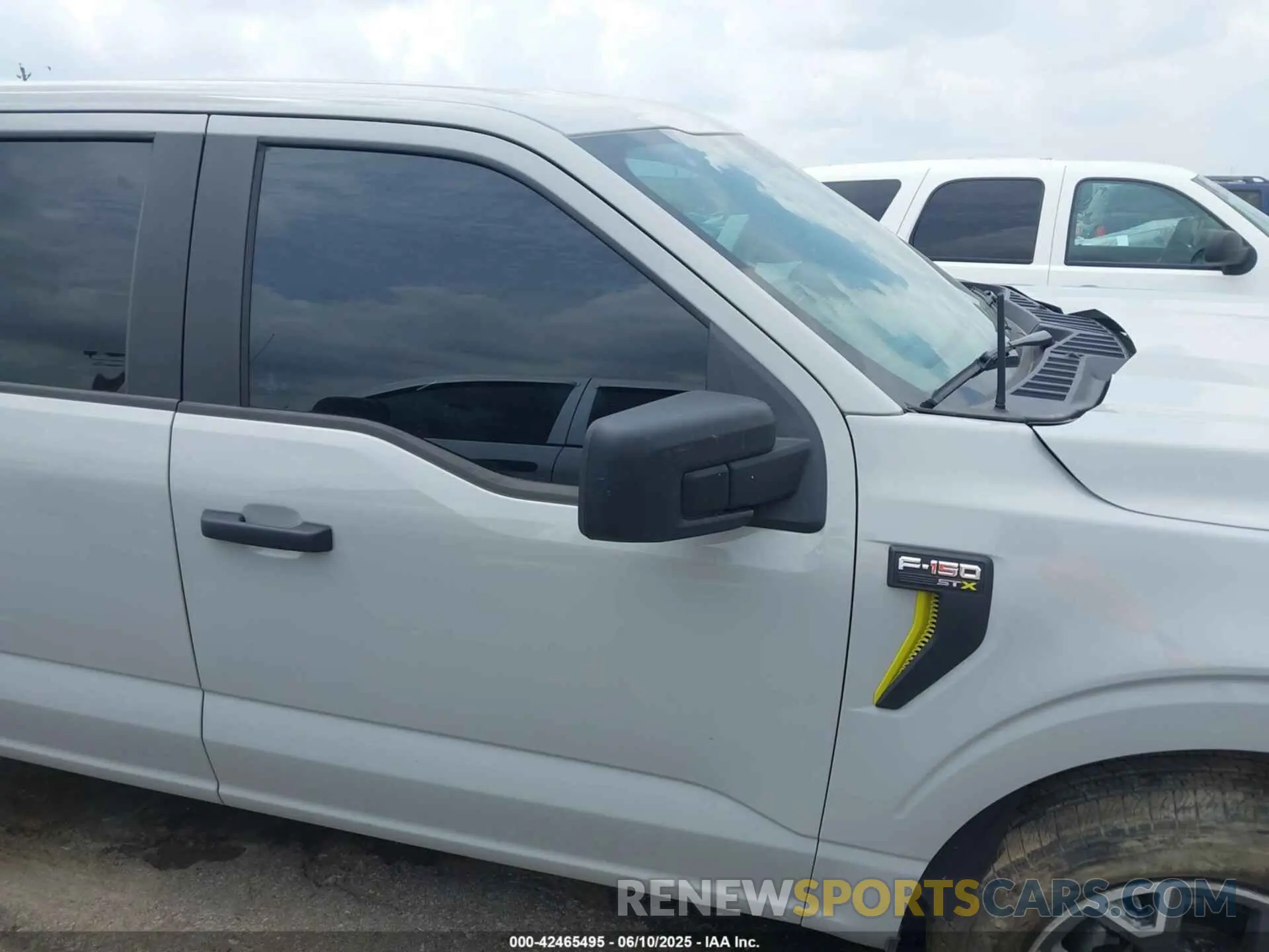 14 Photograph of a damaged car 1FTEW2KP2RKD60883 FORD F-150 2024