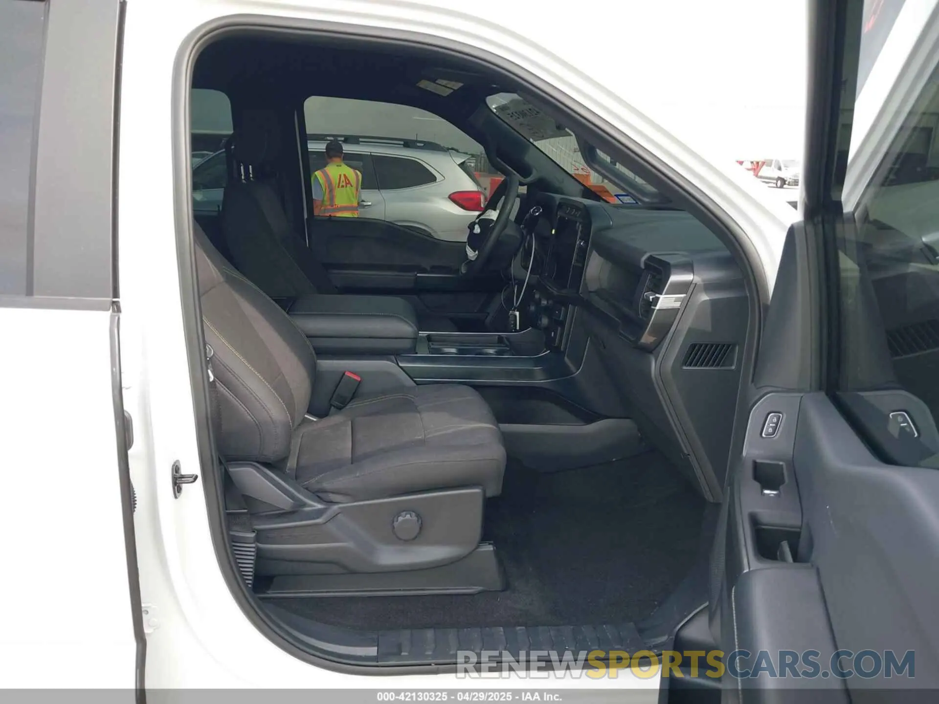 5 Photograph of a damaged car 1FTEW2KP6RFA15008 FORD F-150 2024