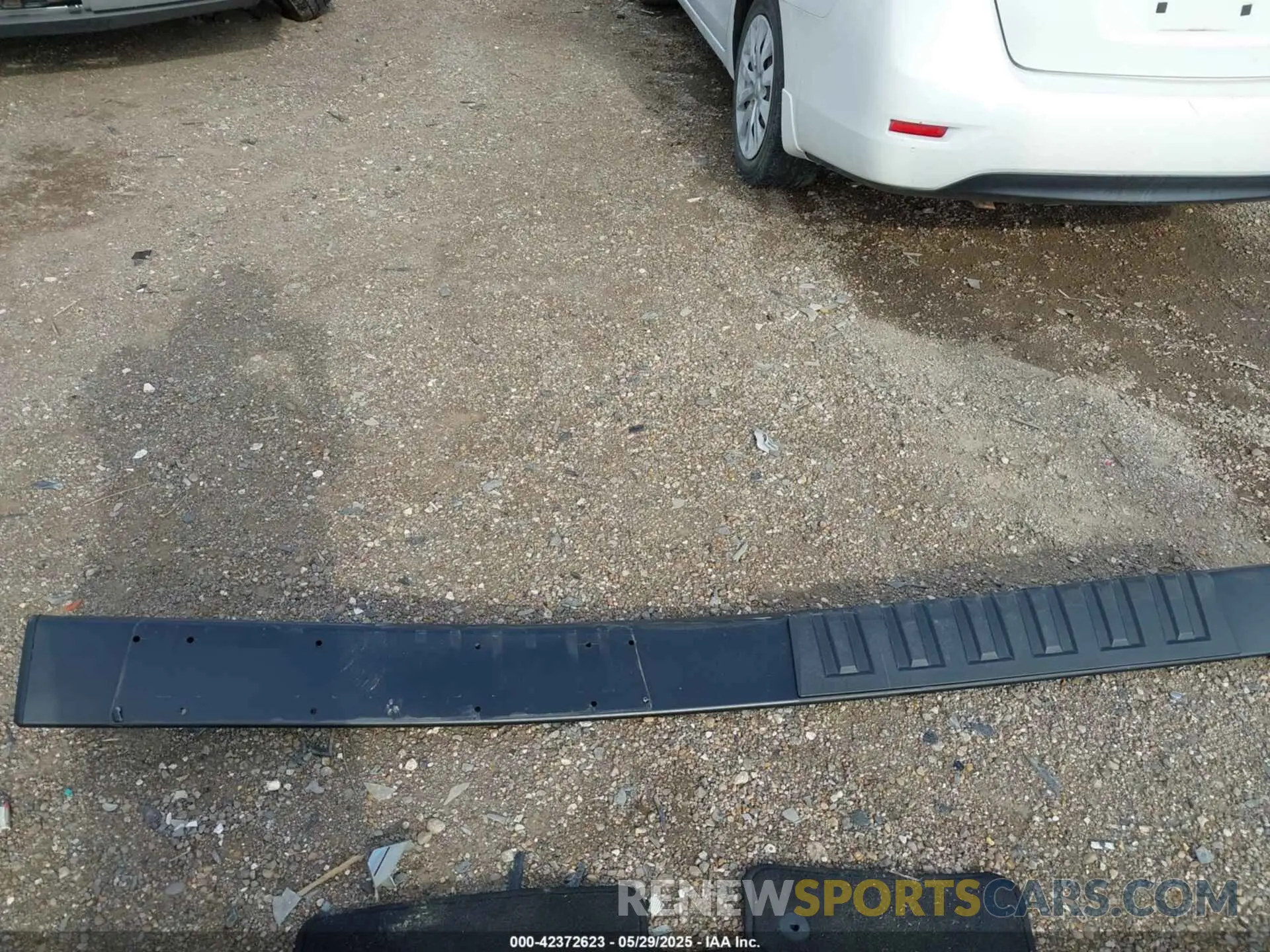 12 Photograph of a damaged car 1FTEW2KP6RKD54021 FORD F-150 2024