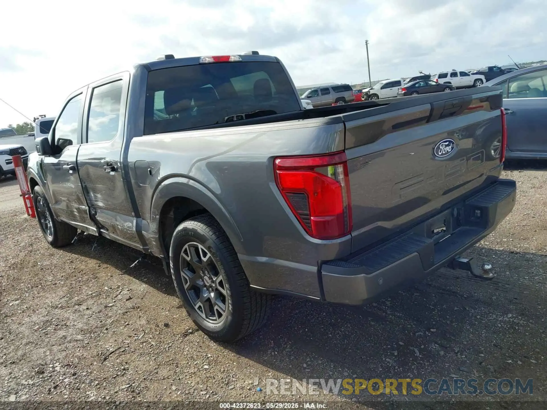 3 Photograph of a damaged car 1FTEW2KP6RKD54021 FORD F-150 2024