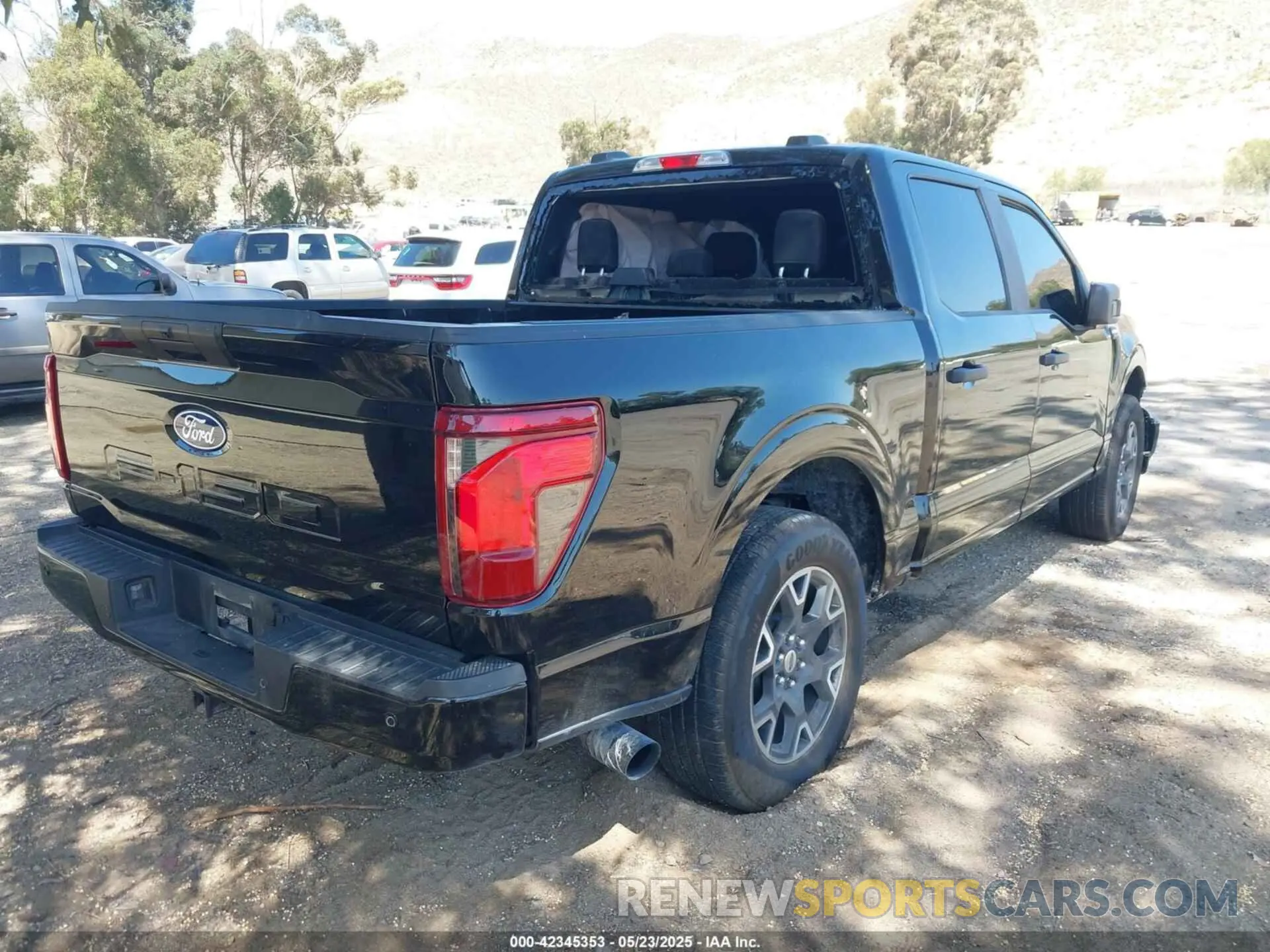 4 Photograph of a damaged car 1FTEW2KP7RKE33648 FORD F-150 2024