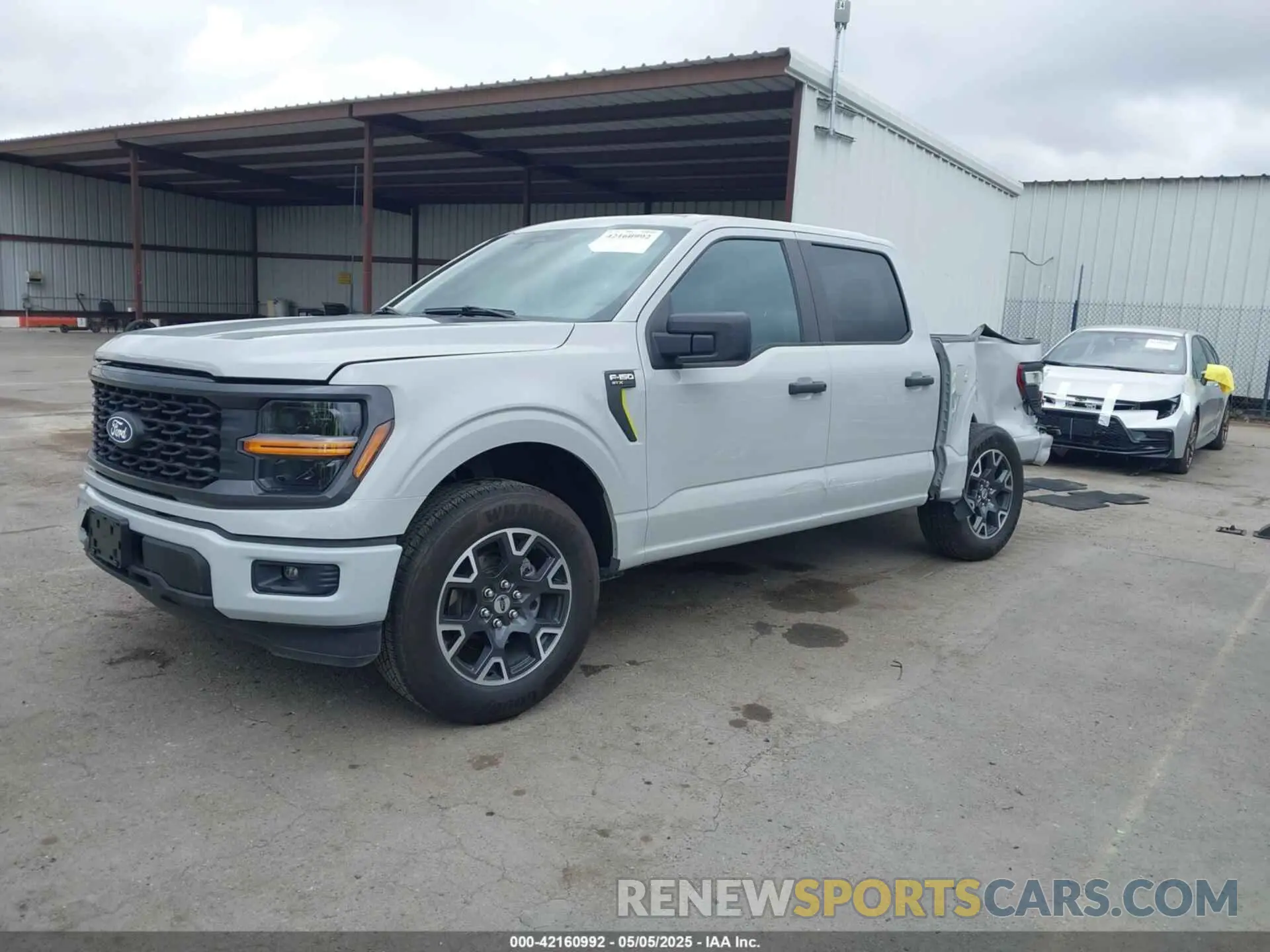 2 Photograph of a damaged car 1FTEW2KPXRKD46102 FORD F-150 2024