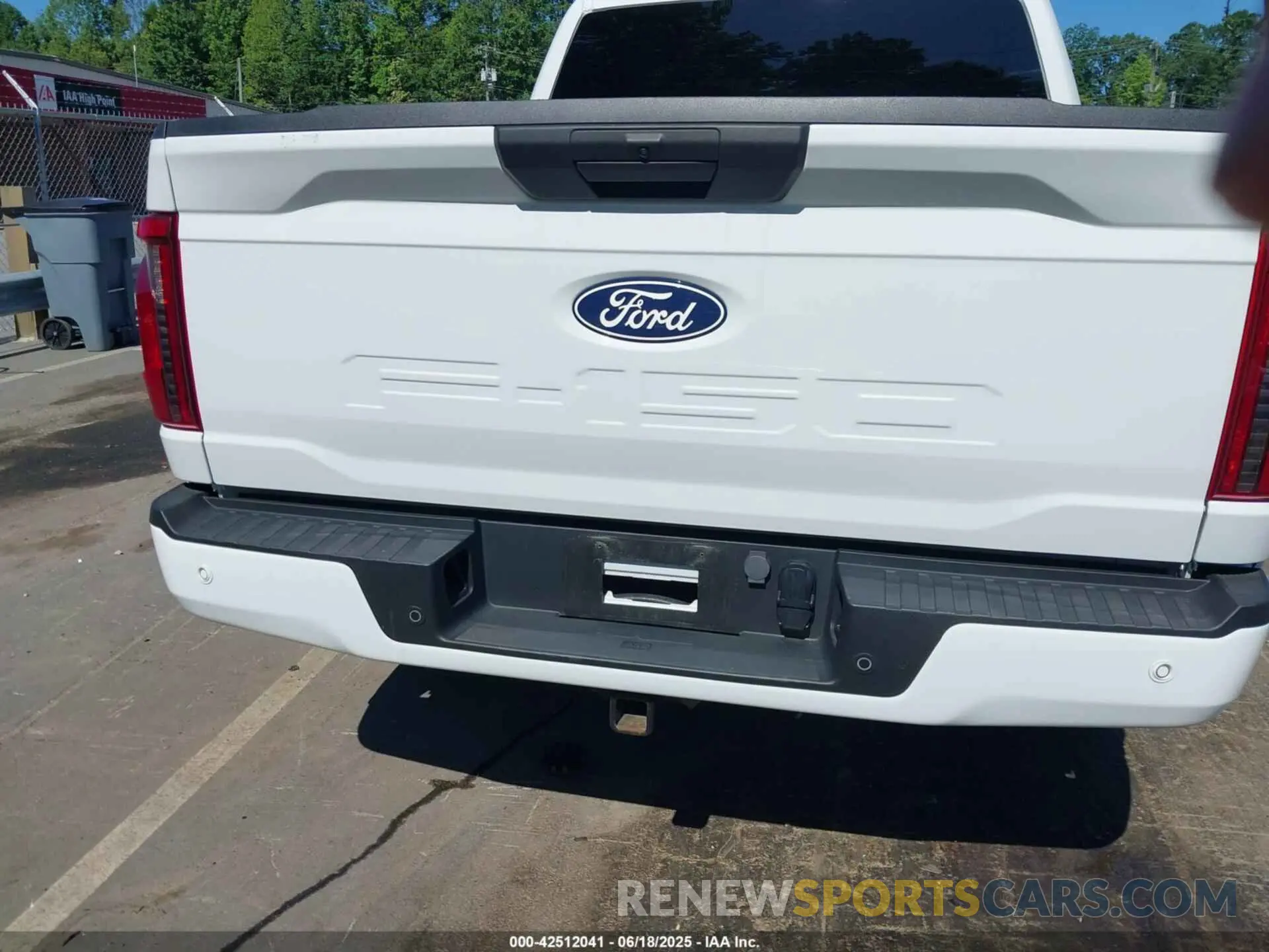 16 Photograph of a damaged car 1FTEW2LP6RFA56740 FORD F-150 2024