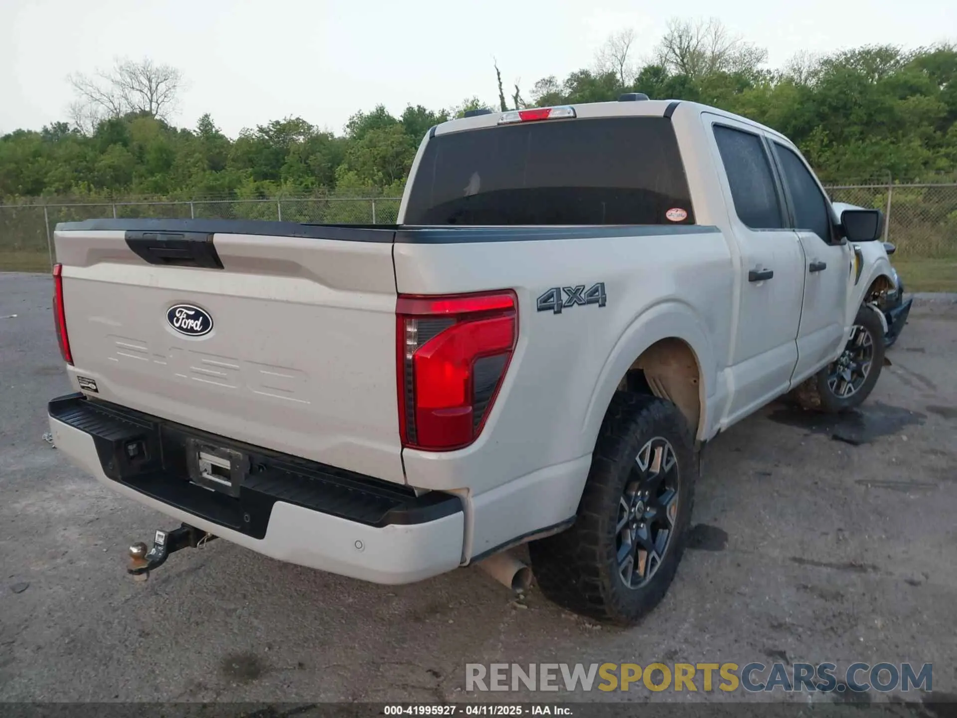 4 Photograph of a damaged car 1FTEW2LP8RKE50182 FORD F-150 2024