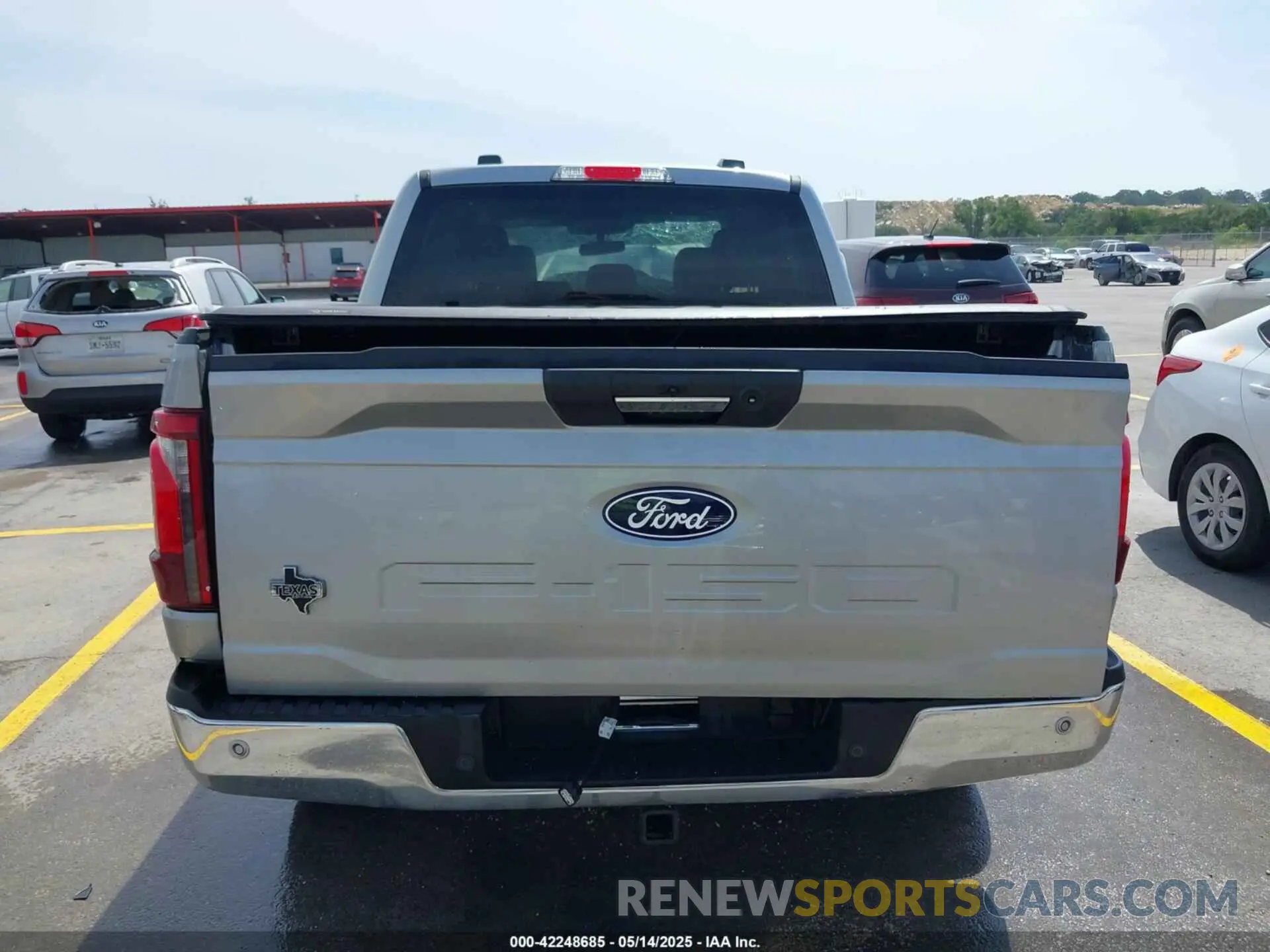 17 Photograph of a damaged car 1FTEW3KP0RKD65795 FORD F-150 2024