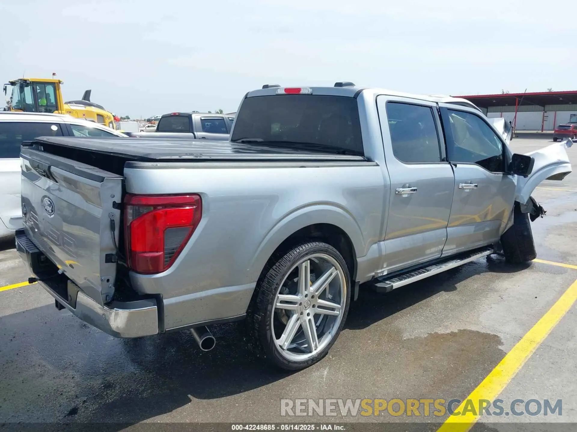 4 Photograph of a damaged car 1FTEW3KP0RKD65795 FORD F-150 2024