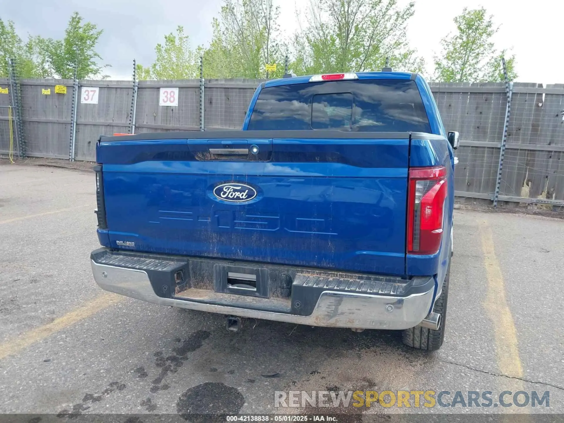 17 Photograph of a damaged car 1FTEW3LPXRKD13105 FORD F-150 2024