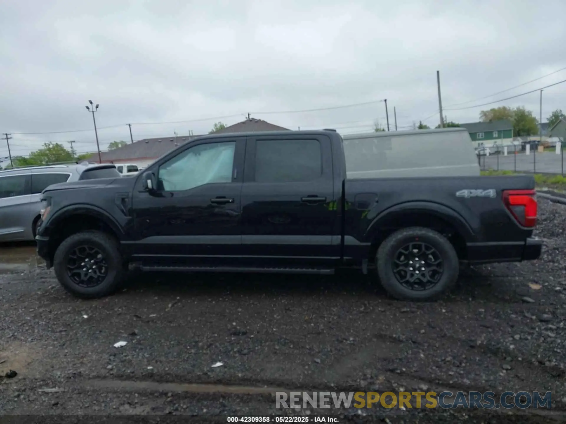 13 Photograph of a damaged car 1FTEW3LPXRKE96960 FORD F-150 2024