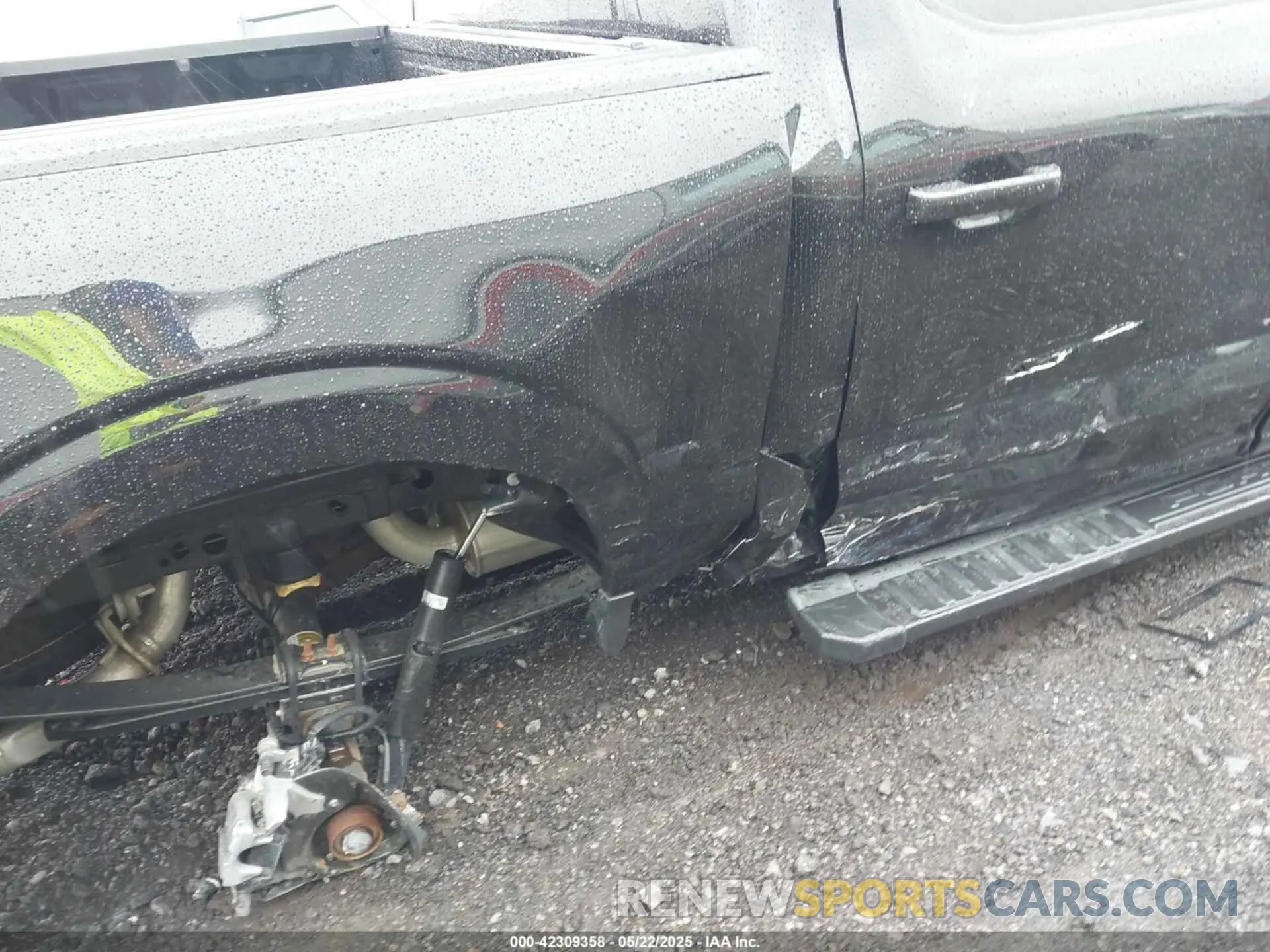 6 Photograph of a damaged car 1FTEW3LPXRKE96960 FORD F-150 2024