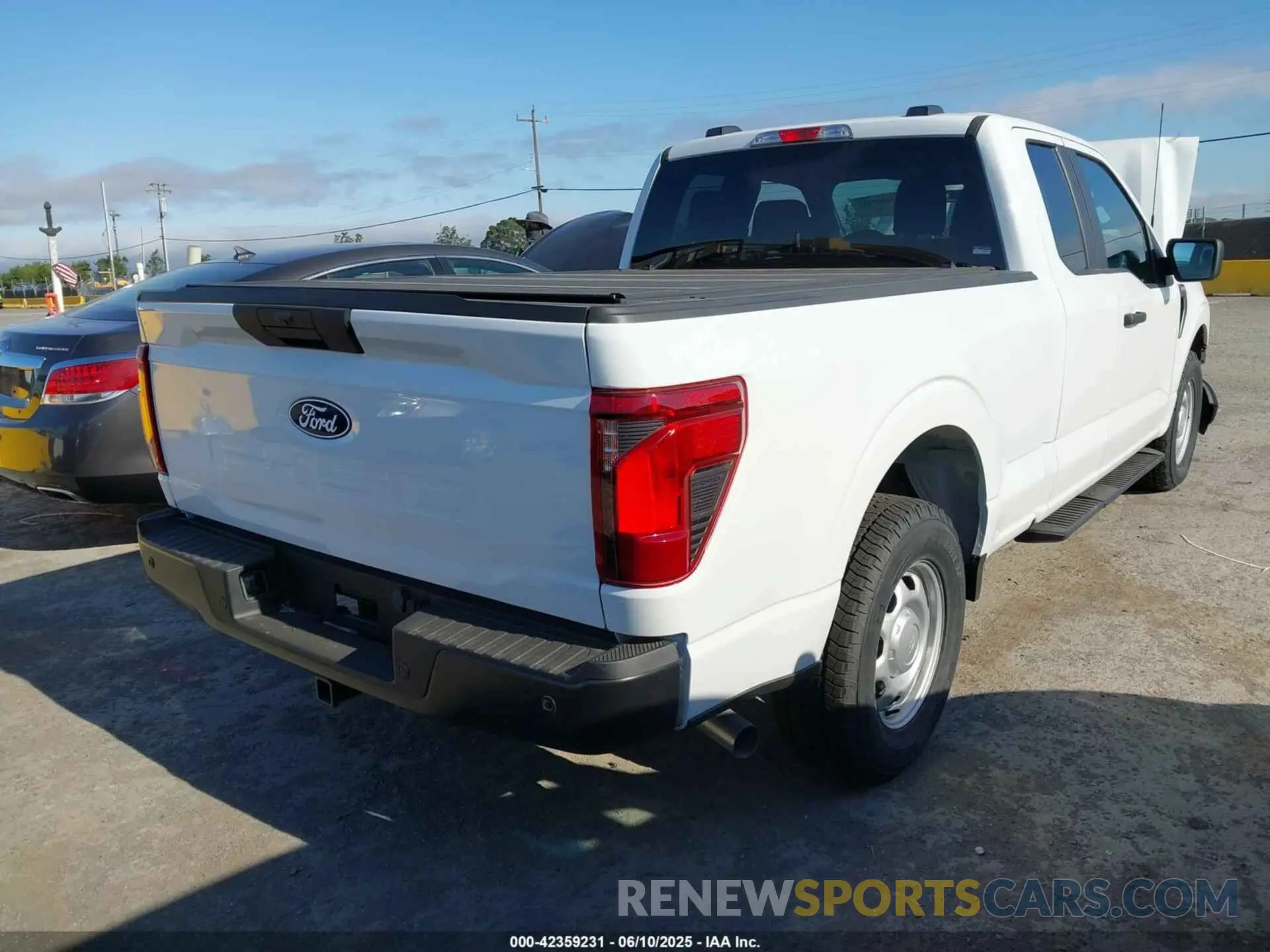 4 Photograph of a damaged car 1FTEX1K82RKD29455 FORD F-150 2024
