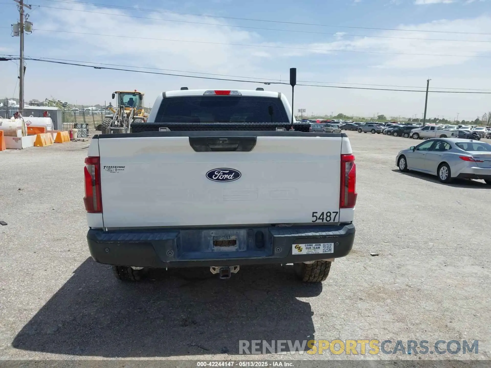 16 Photograph of a damaged car 1FTFW1L57RKD93096 FORD F-150 2024