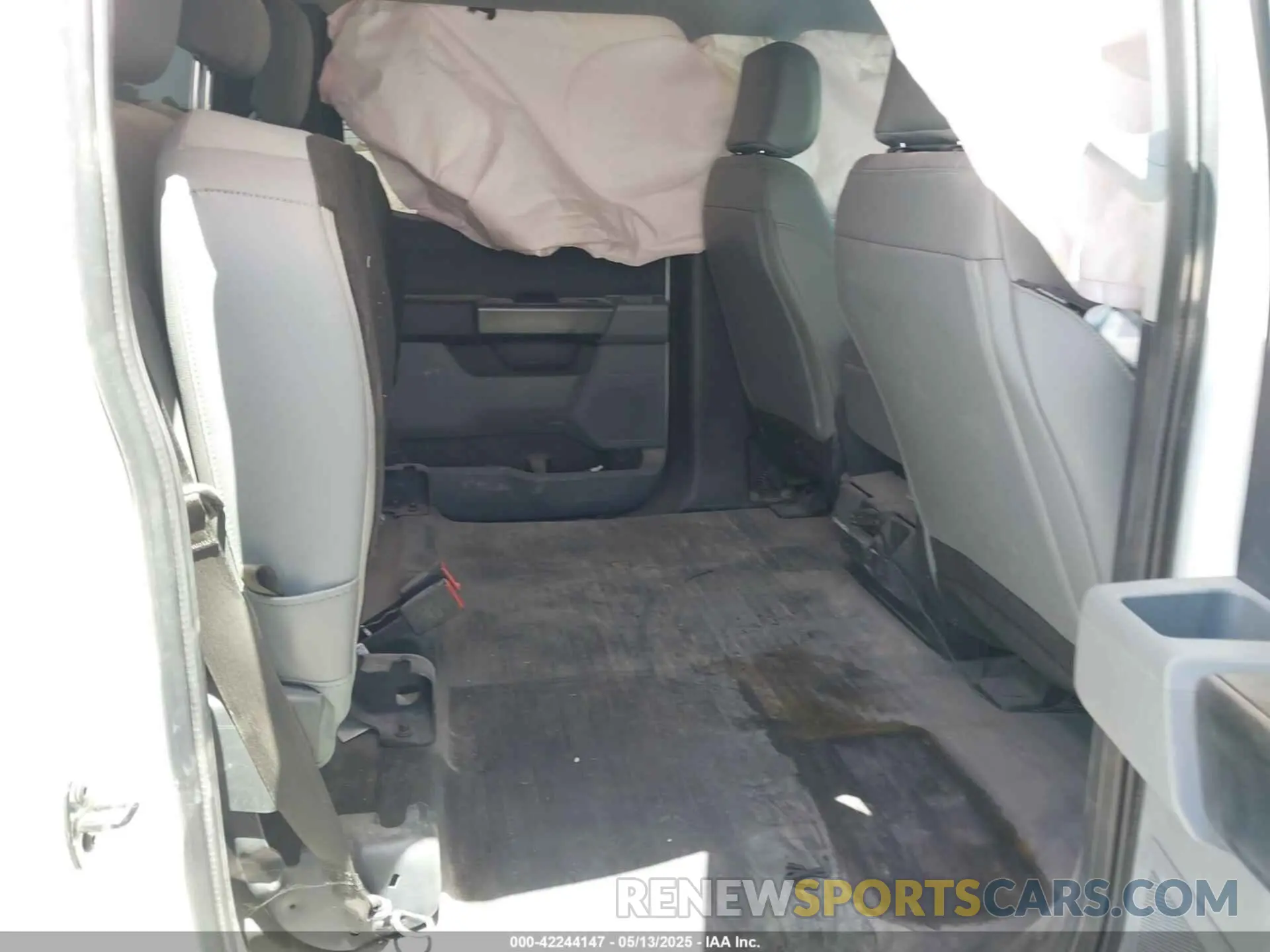8 Photograph of a damaged car 1FTFW1L57RKD93096 FORD F-150 2024