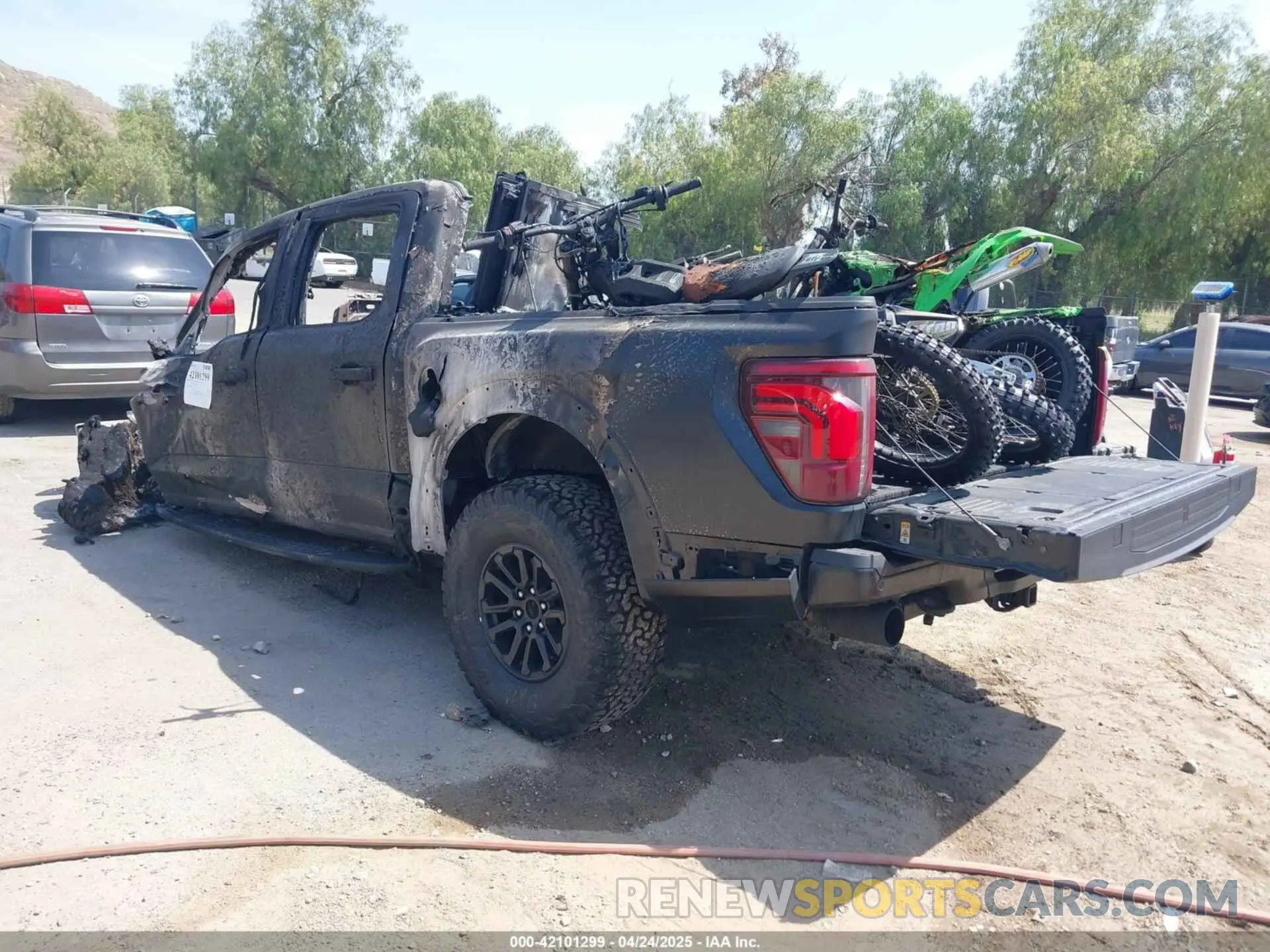 3 Photograph of a damaged car 1FTFW1RG6RFC13575 FORD F-150 2024