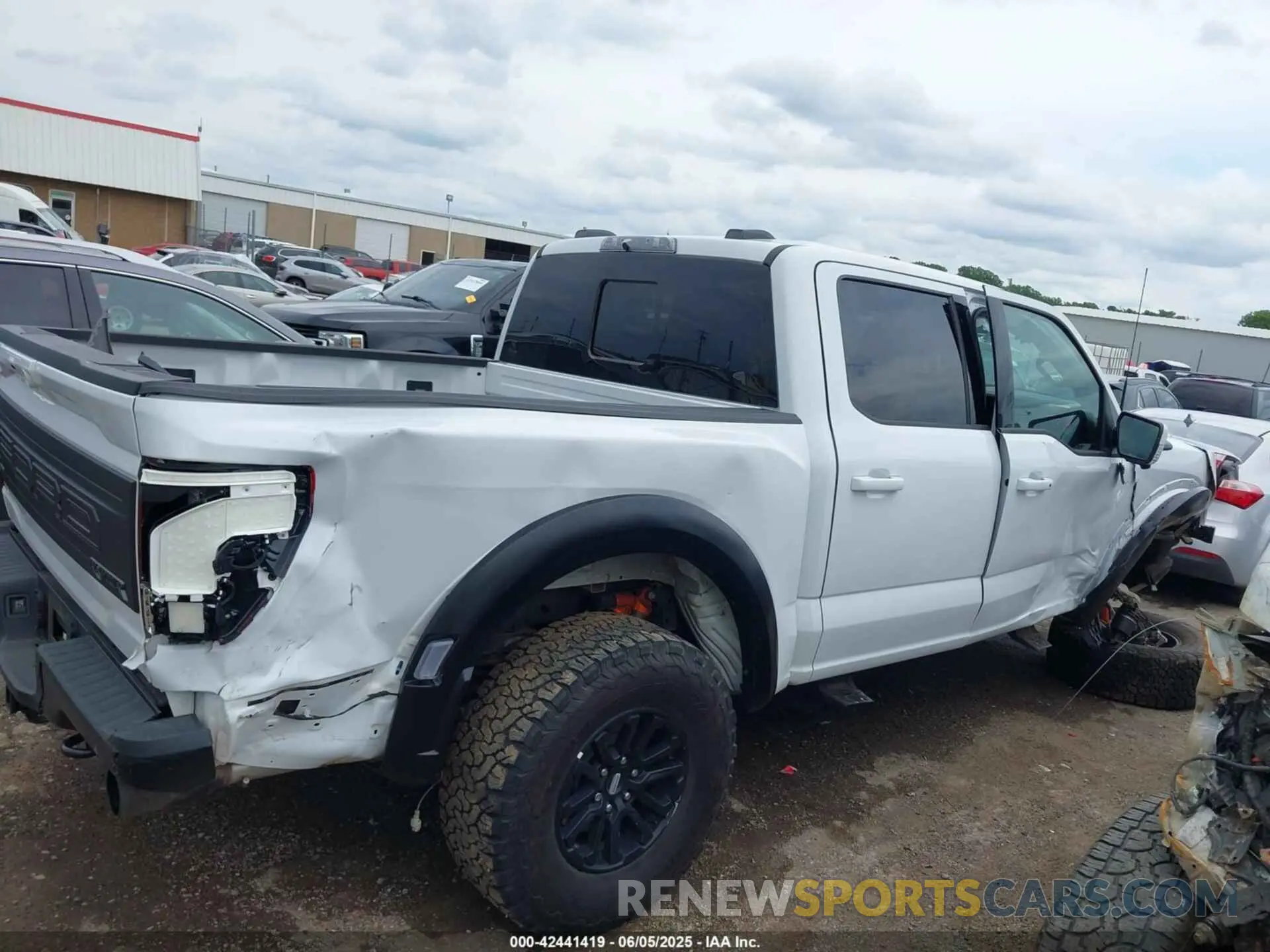 13 Photograph of a damaged car 1FTFW1RG9RFB51153 FORD F-150 2024