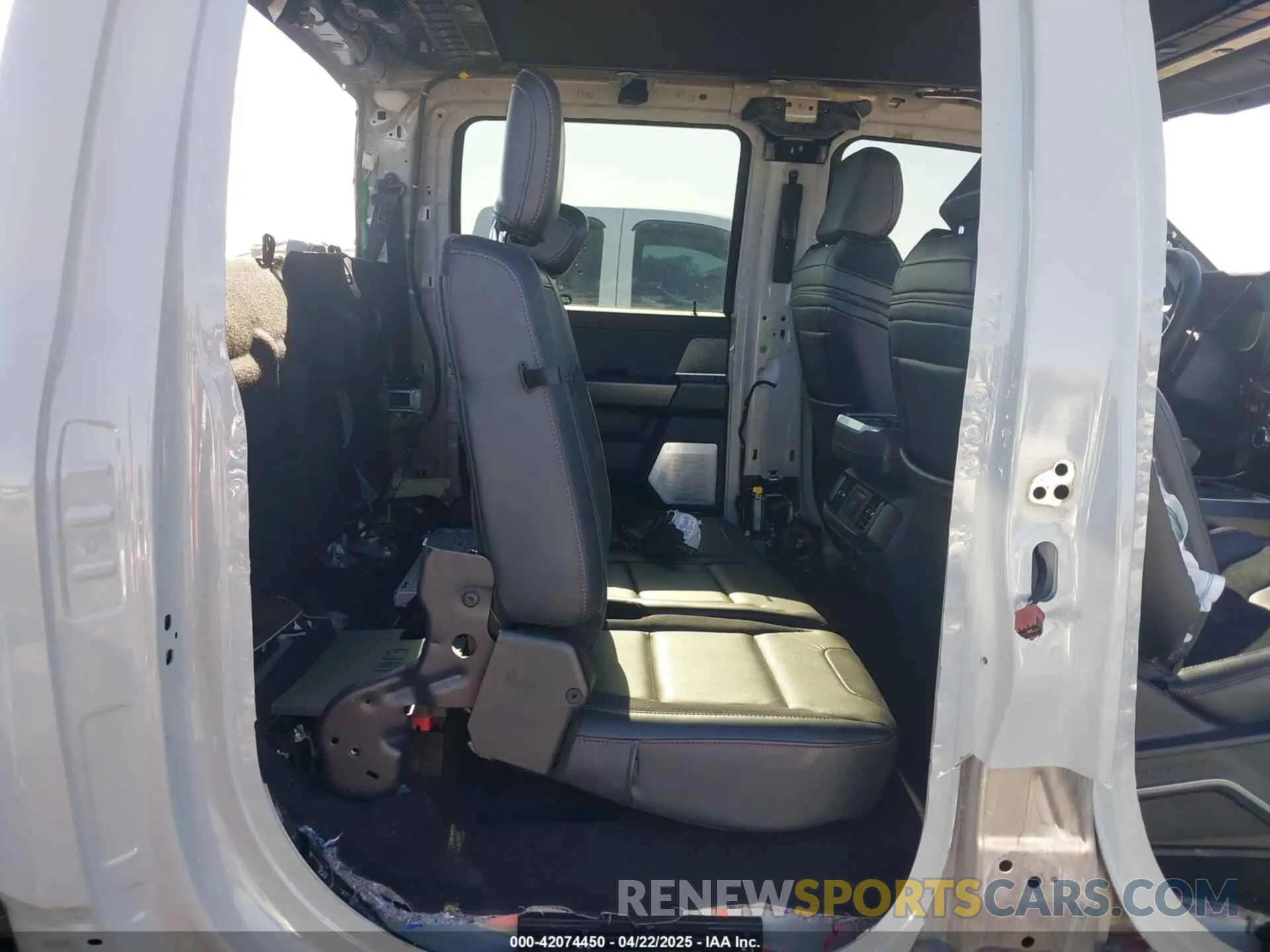 8 Photograph of a damaged car 1FTFW1RG9RFB80829 FORD F-150 2024