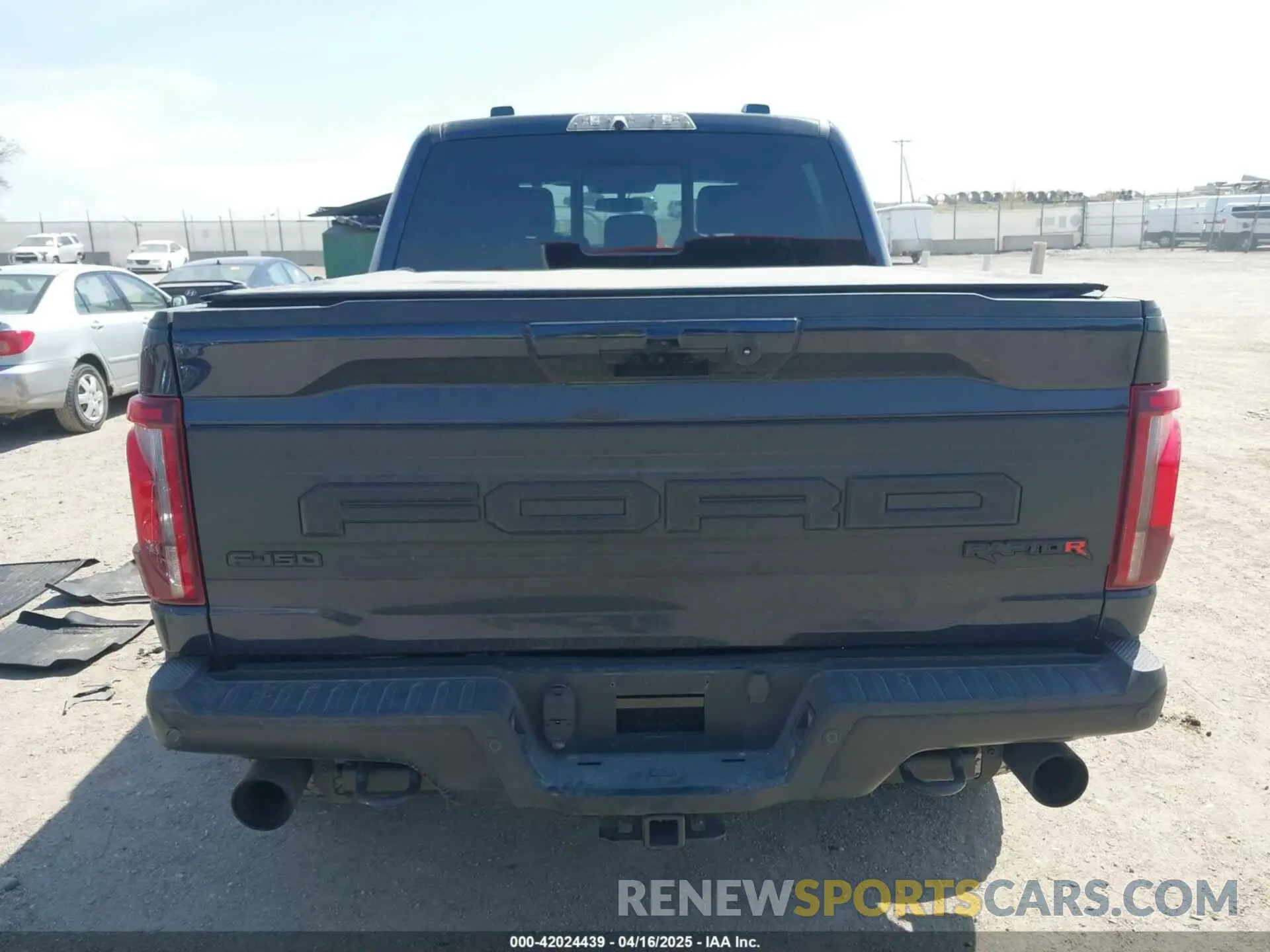 16 Photograph of a damaged car 1FTFW1RJ1RFB43964 FORD F-150 2024