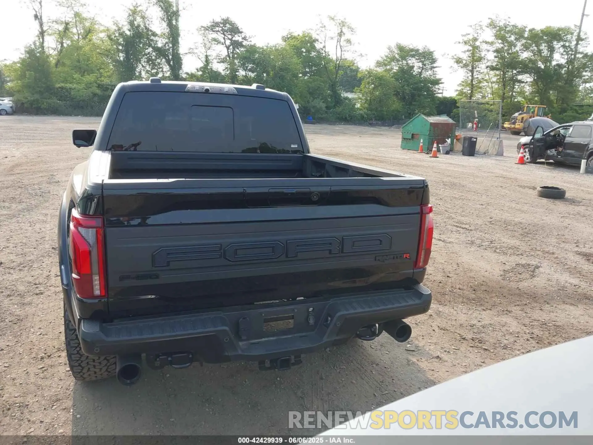 16 Photograph of a damaged car 1FTFW1RJXRFA81223 FORD F-150 2024