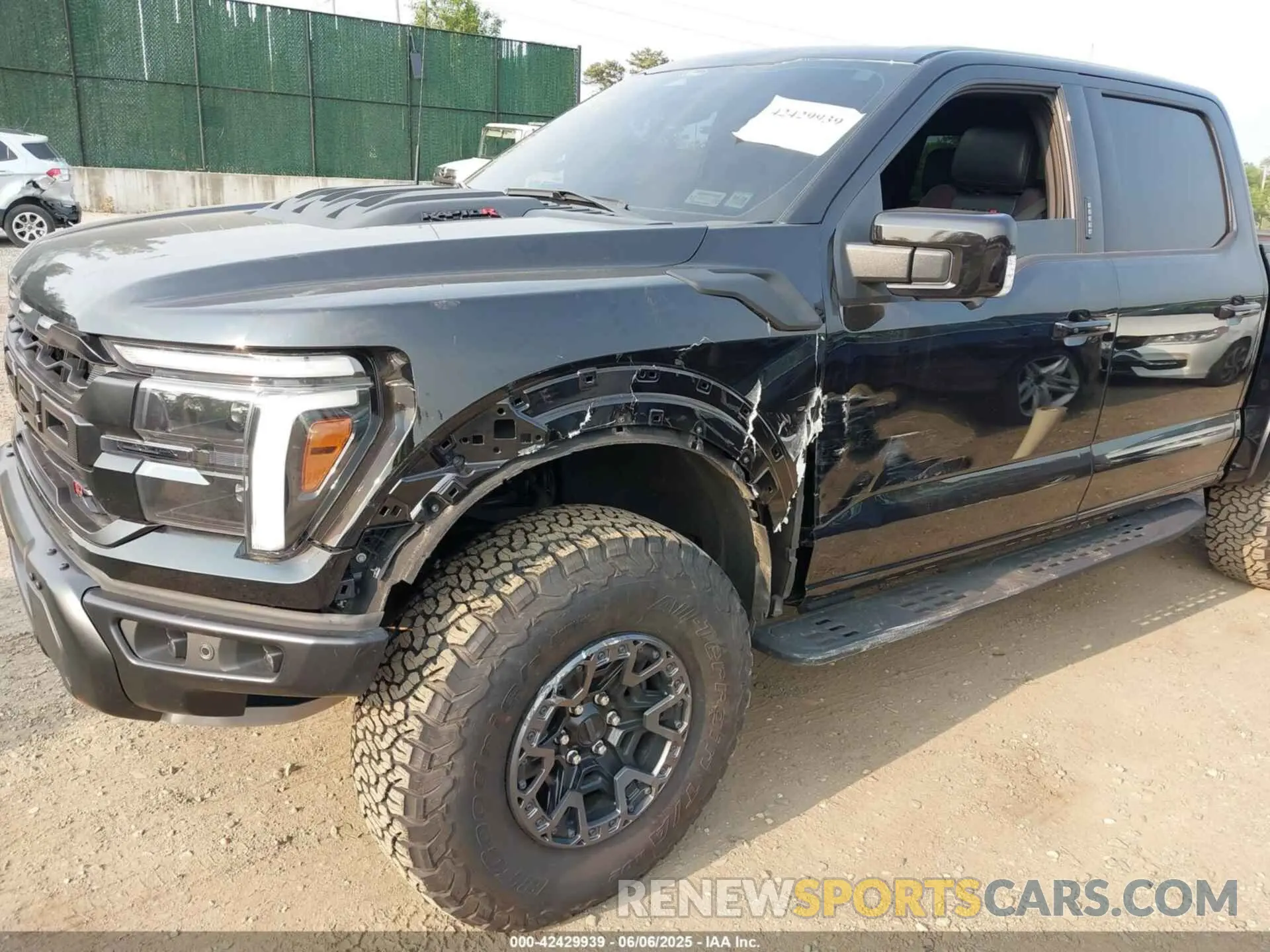 6 Photograph of a damaged car 1FTFW1RJXRFA81223 FORD F-150 2024