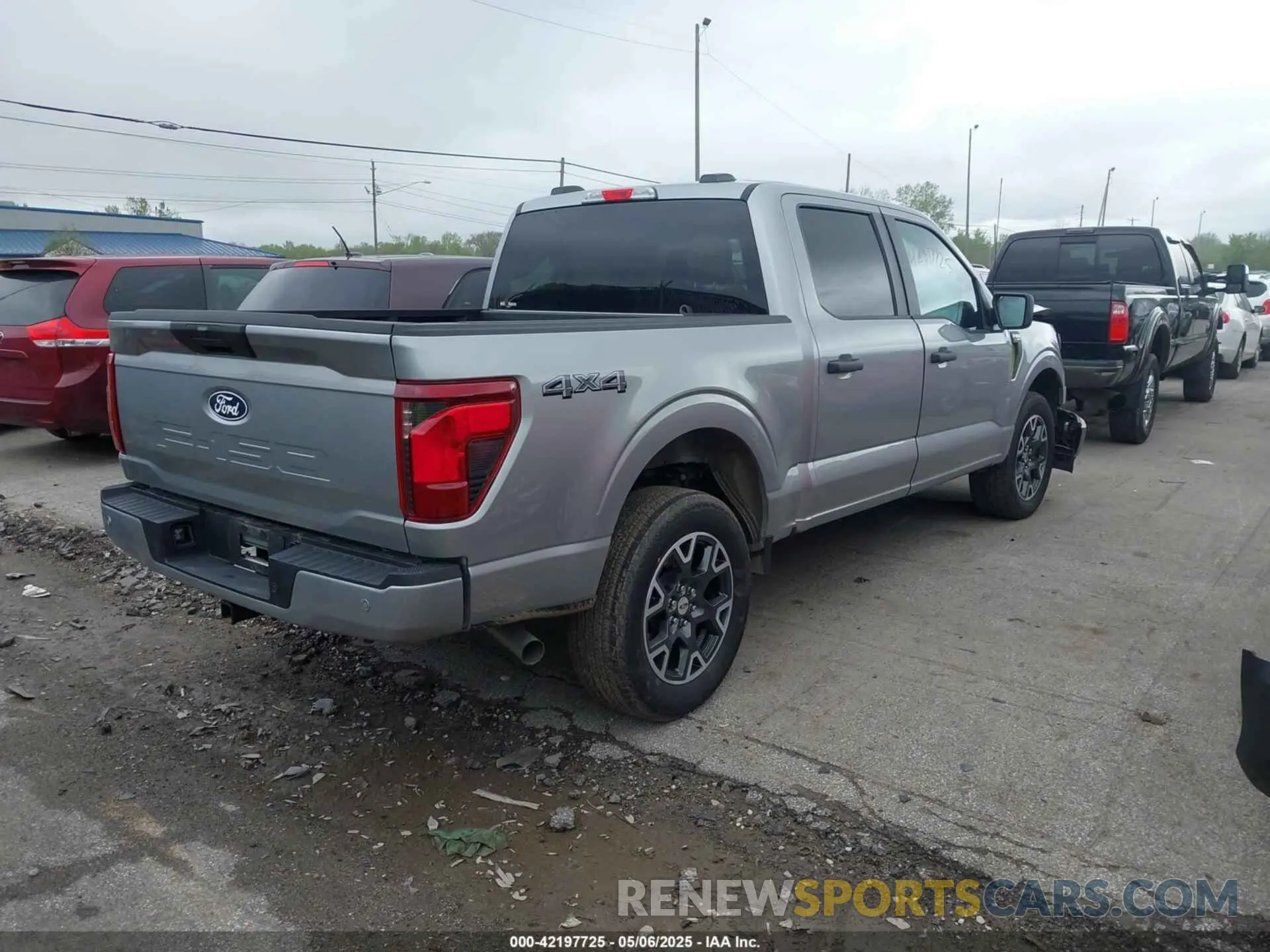 4 Photograph of a damaged car 1FTFW2L52RKD80293 FORD F-150 2024