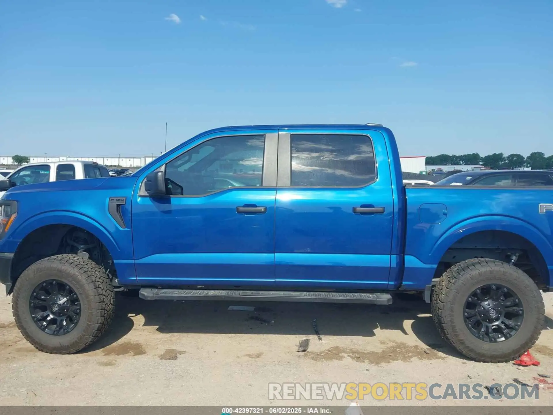 14 Photograph of a damaged car 1FTFW2L59RFB06839 FORD F-150 2024