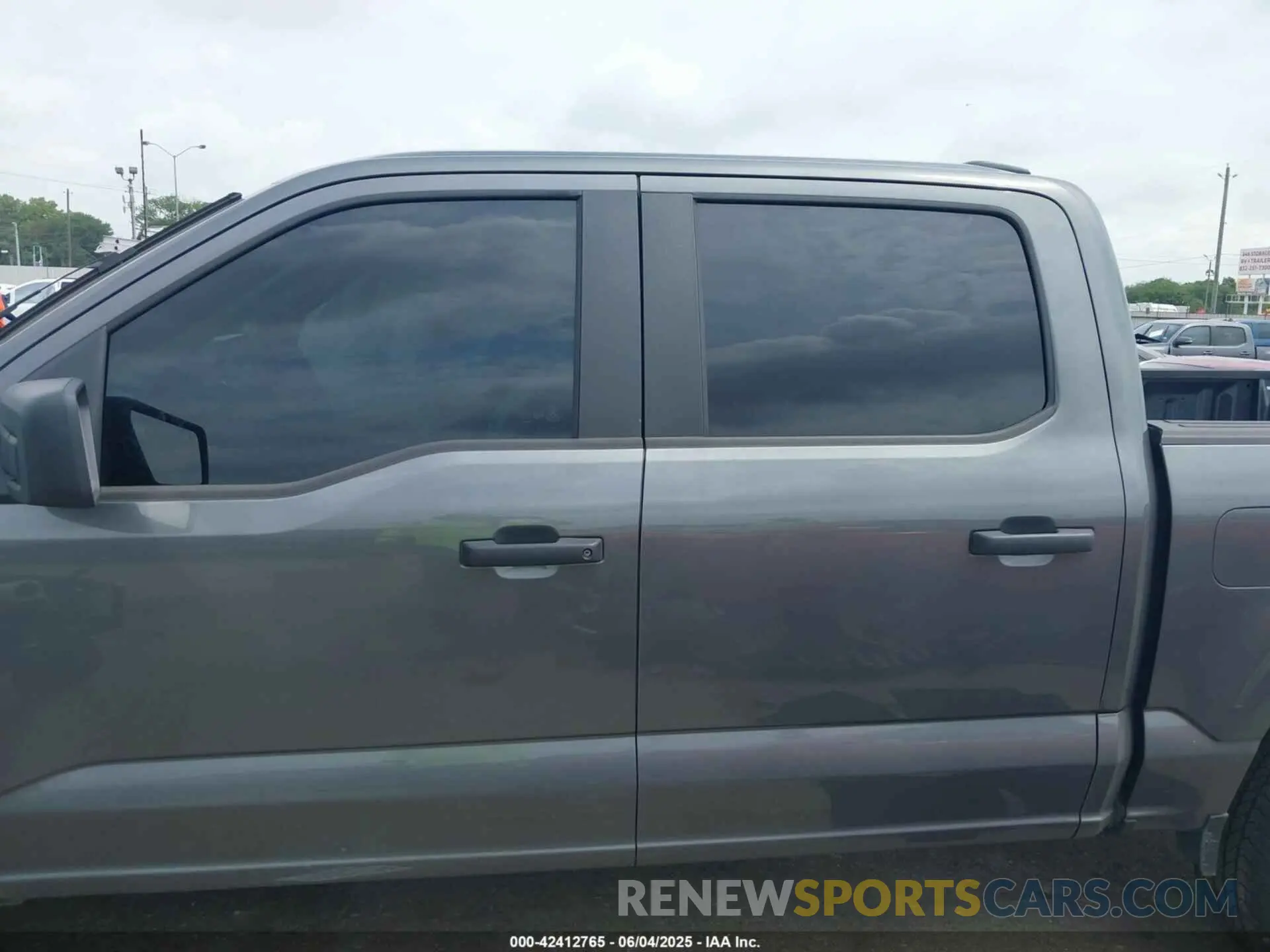14 Photograph of a damaged car 1FTFW2L59RKF57339 FORD F-150 2024