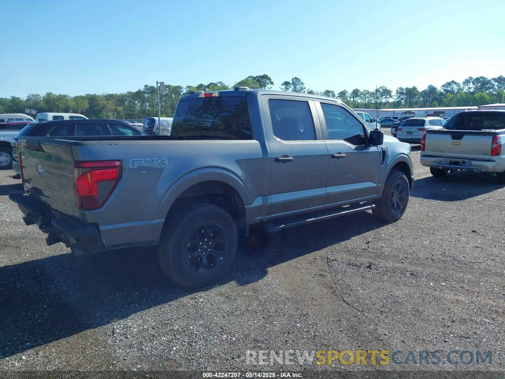 4 Photograph of a damaged car 1FTFW2L5XRFA14090 FORD F-150 2024
