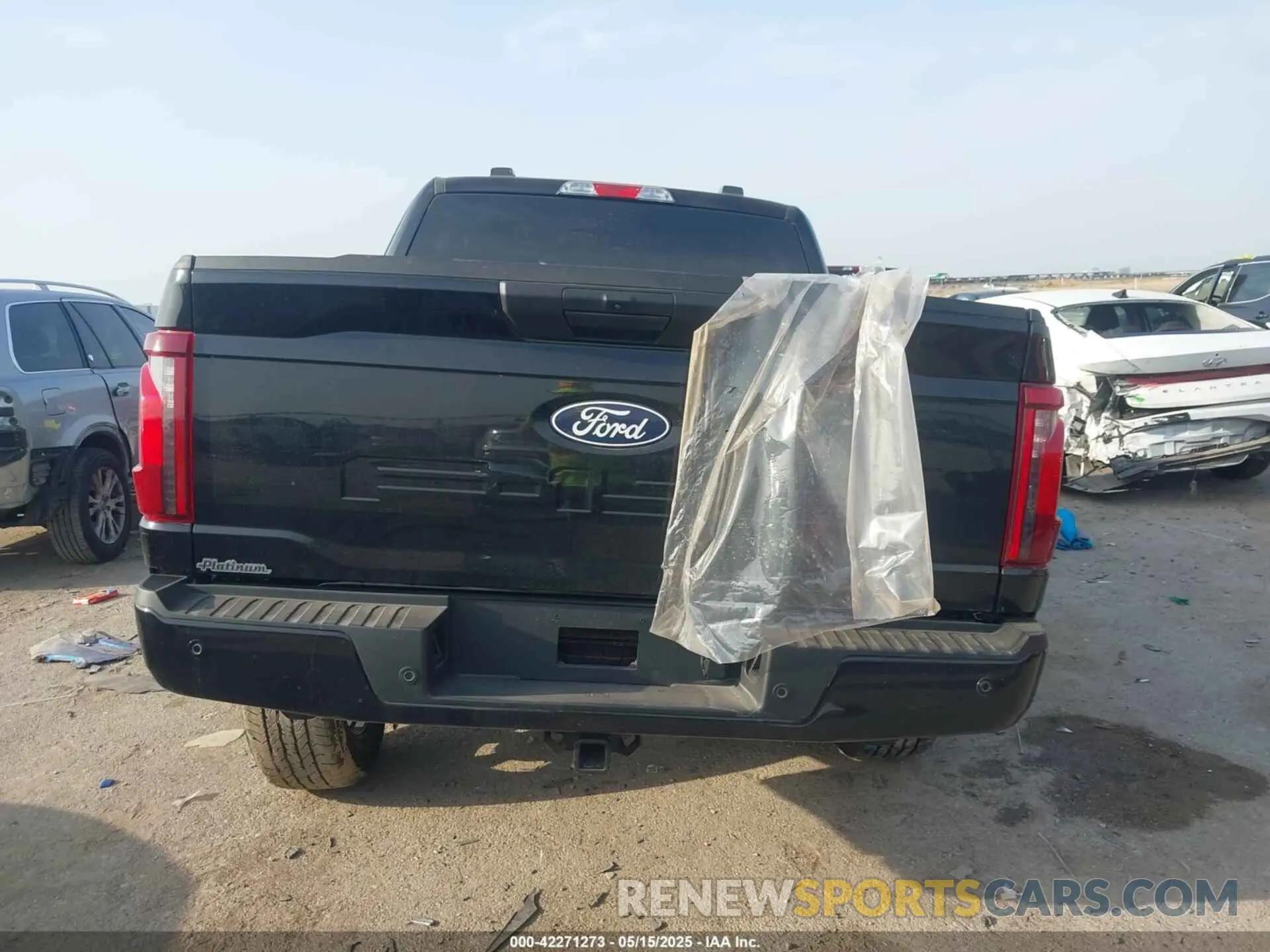 16 Photograph of a damaged car 1FTFW2L5XRKF55065 FORD F-150 2024