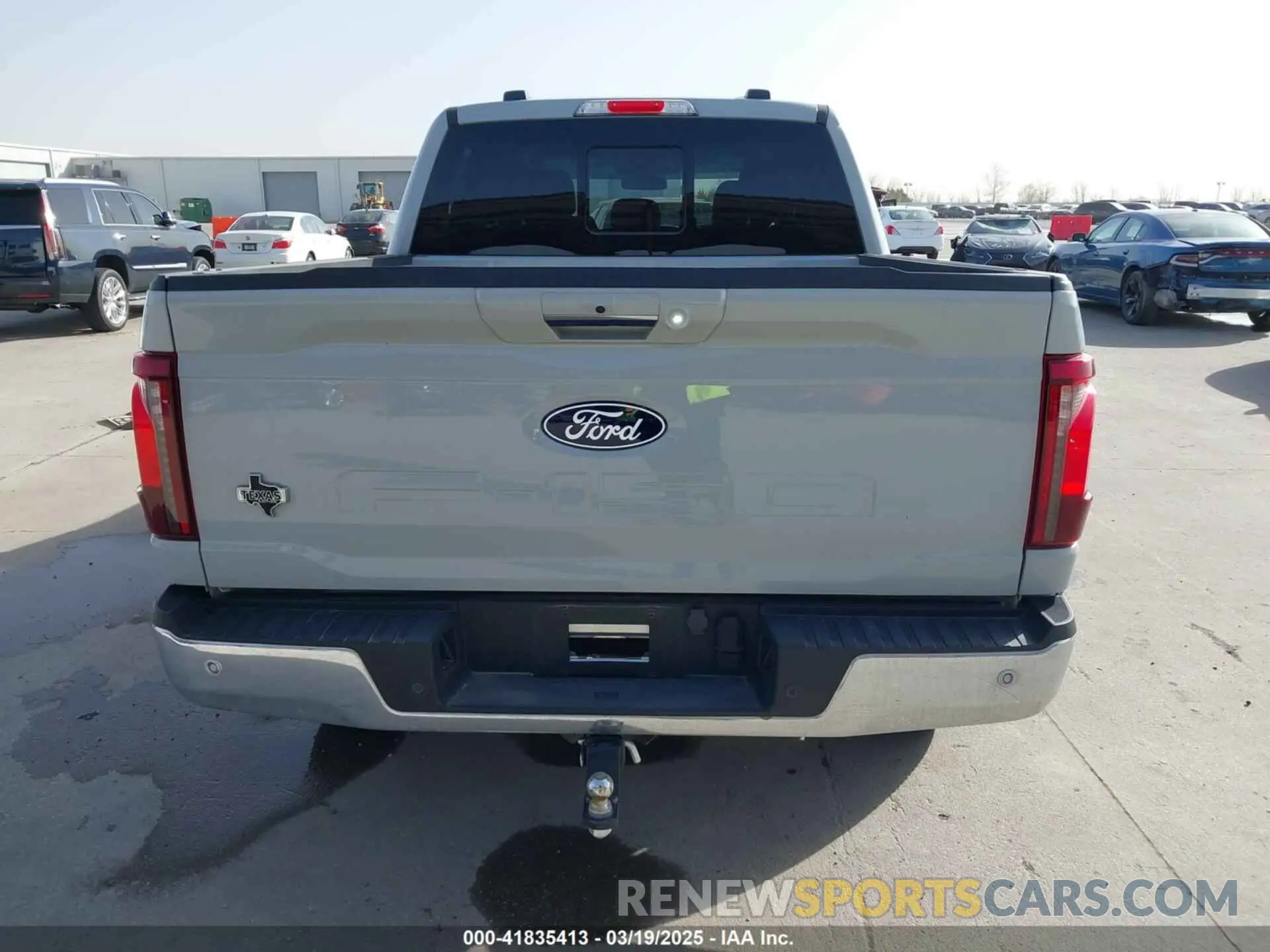 15 Photograph of a damaged car 1FTFW3L51RFA31270 FORD F-150 2024