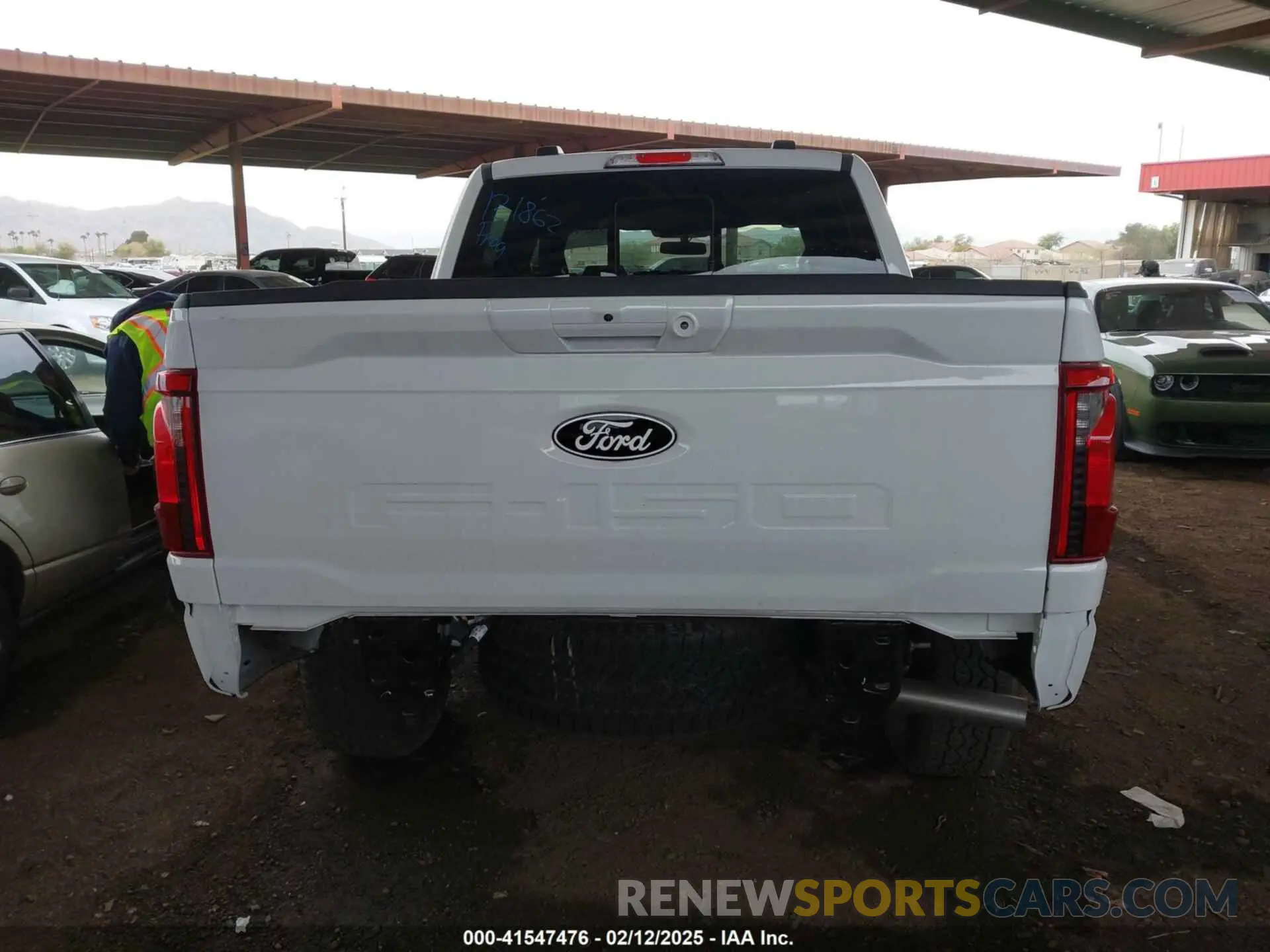 17 Photograph of a damaged car 1FTFW3L81RKF03565 FORD F-150 2024